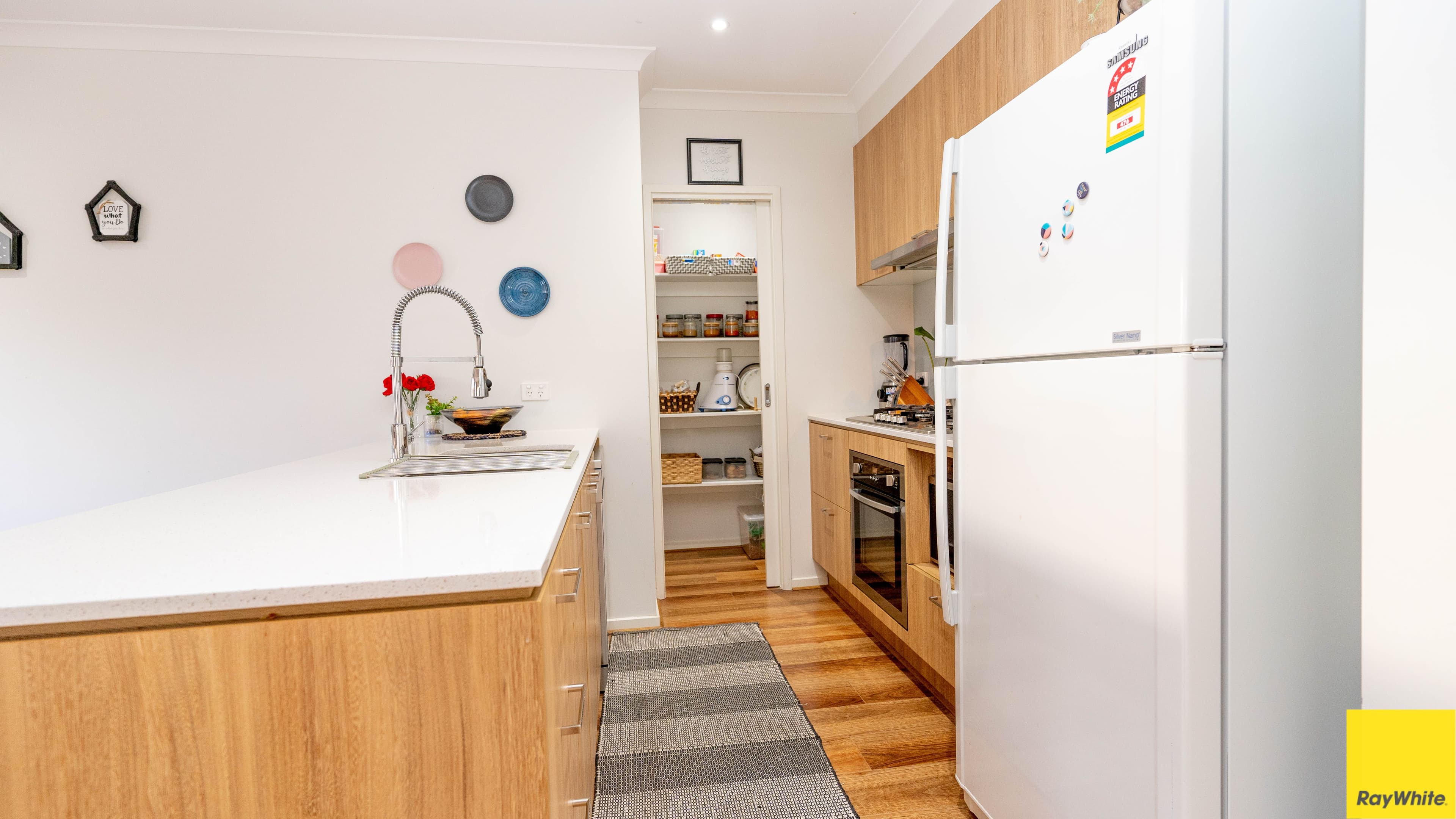 10 Friend Way, Tarneit VIC 3029, Tarneit - Thumbnail 8