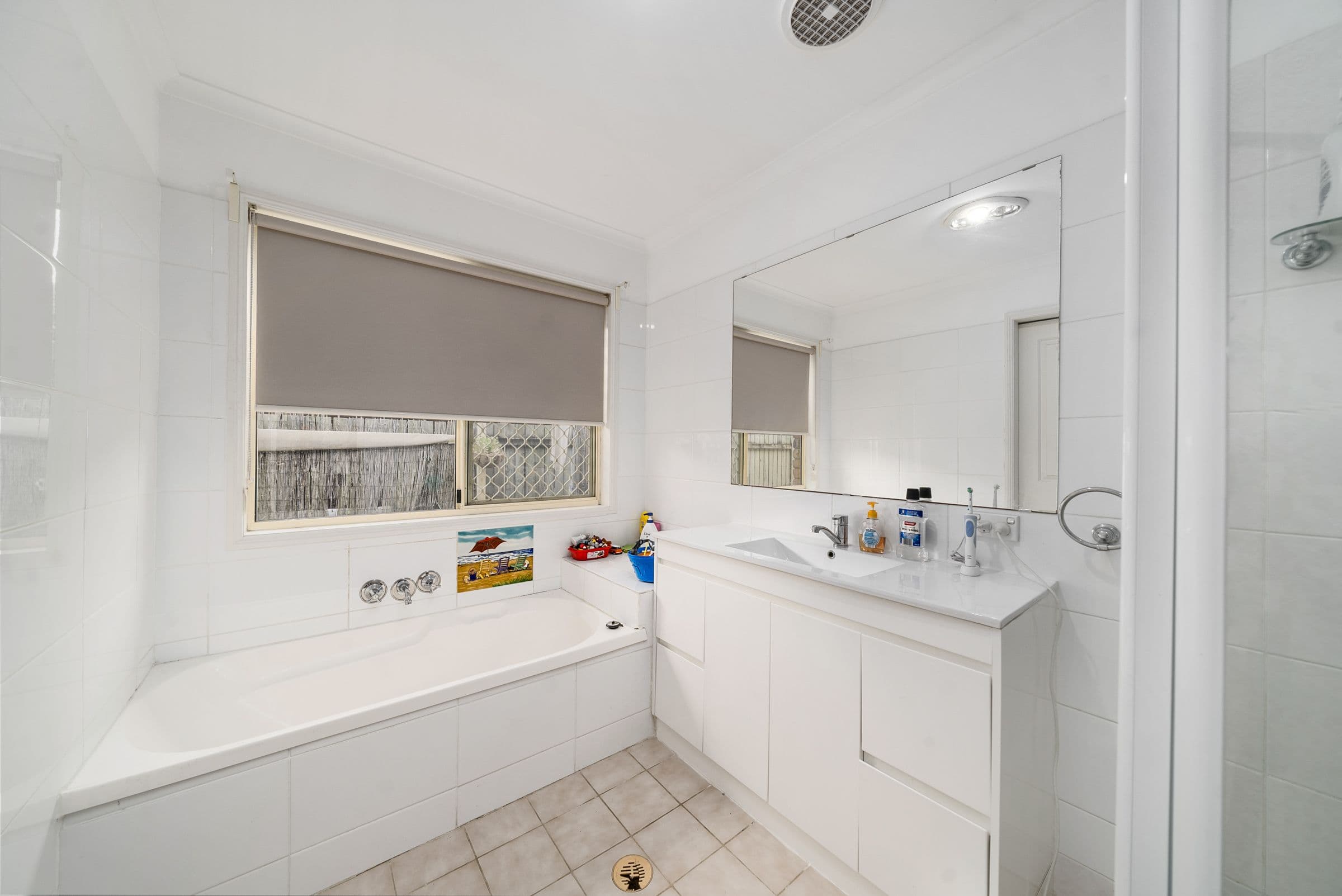 12 Bermuda Avenue, Deception Bay QLD 4508, Deception Bay - Thumbnail 8