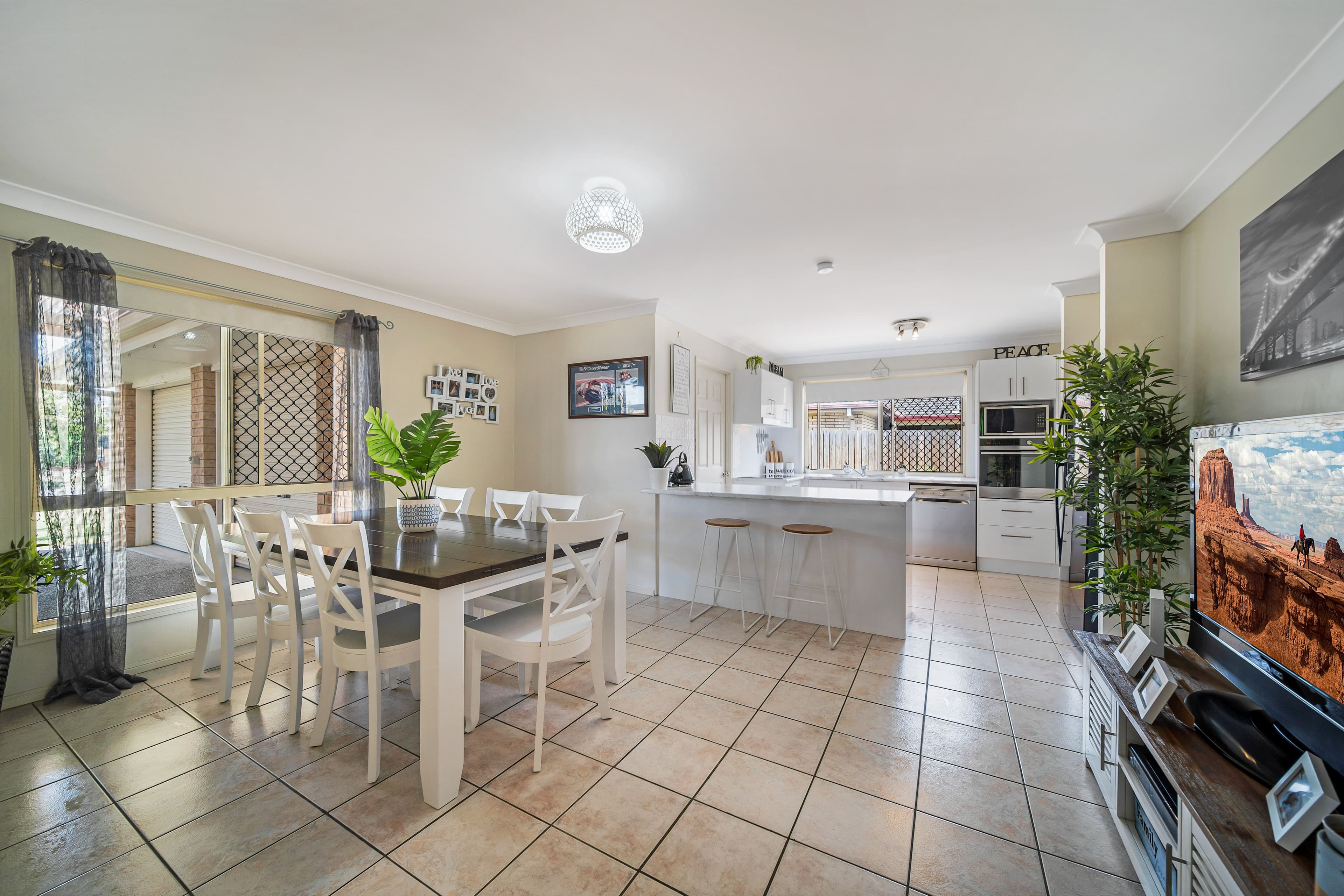 53 Kilsay Crescent, Meadowbrook QLD 4131, Meadowbrook - Thumbnail 2