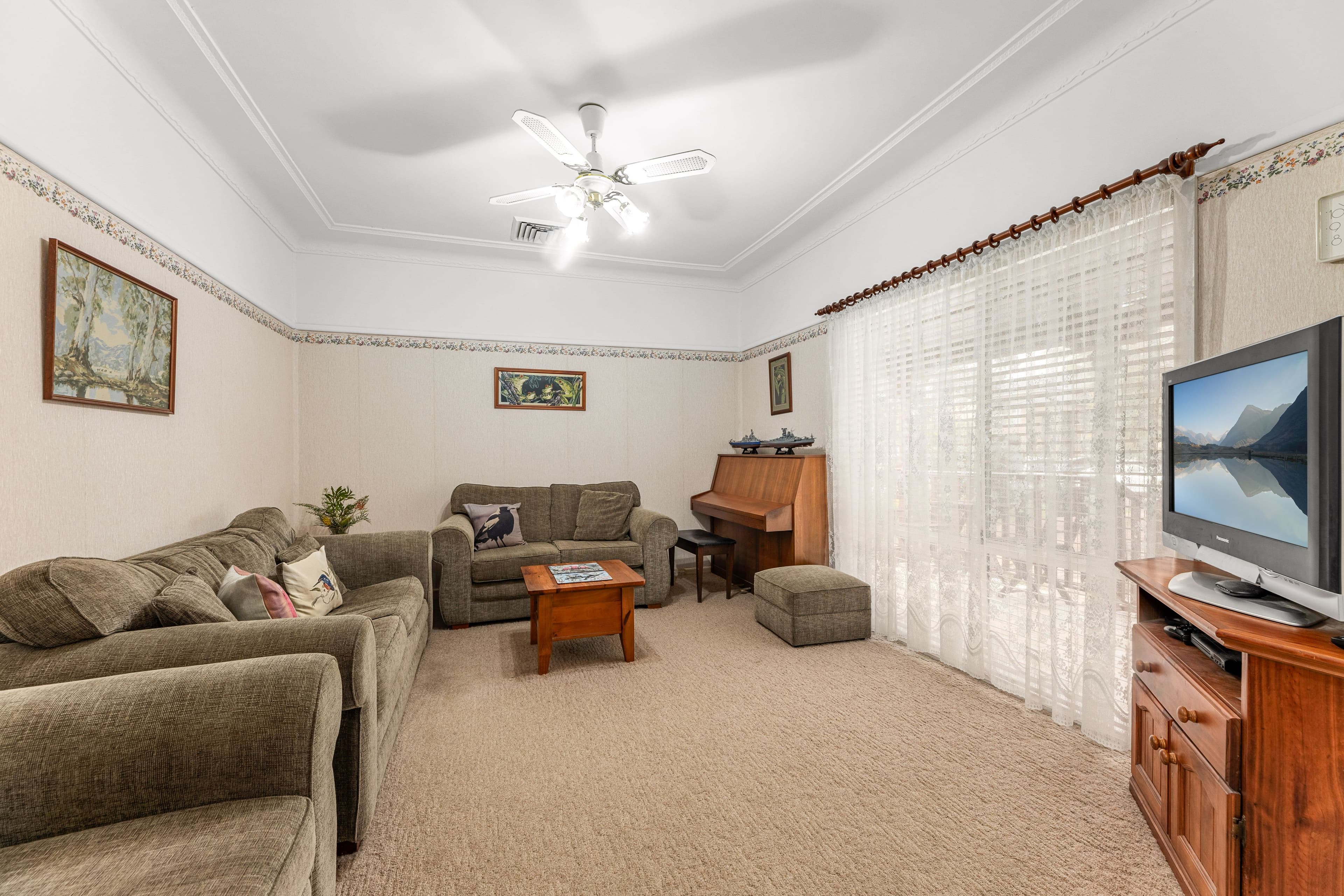 60 Milford Avenue, Panania NSW 2213, Panania - Thumbnail 3