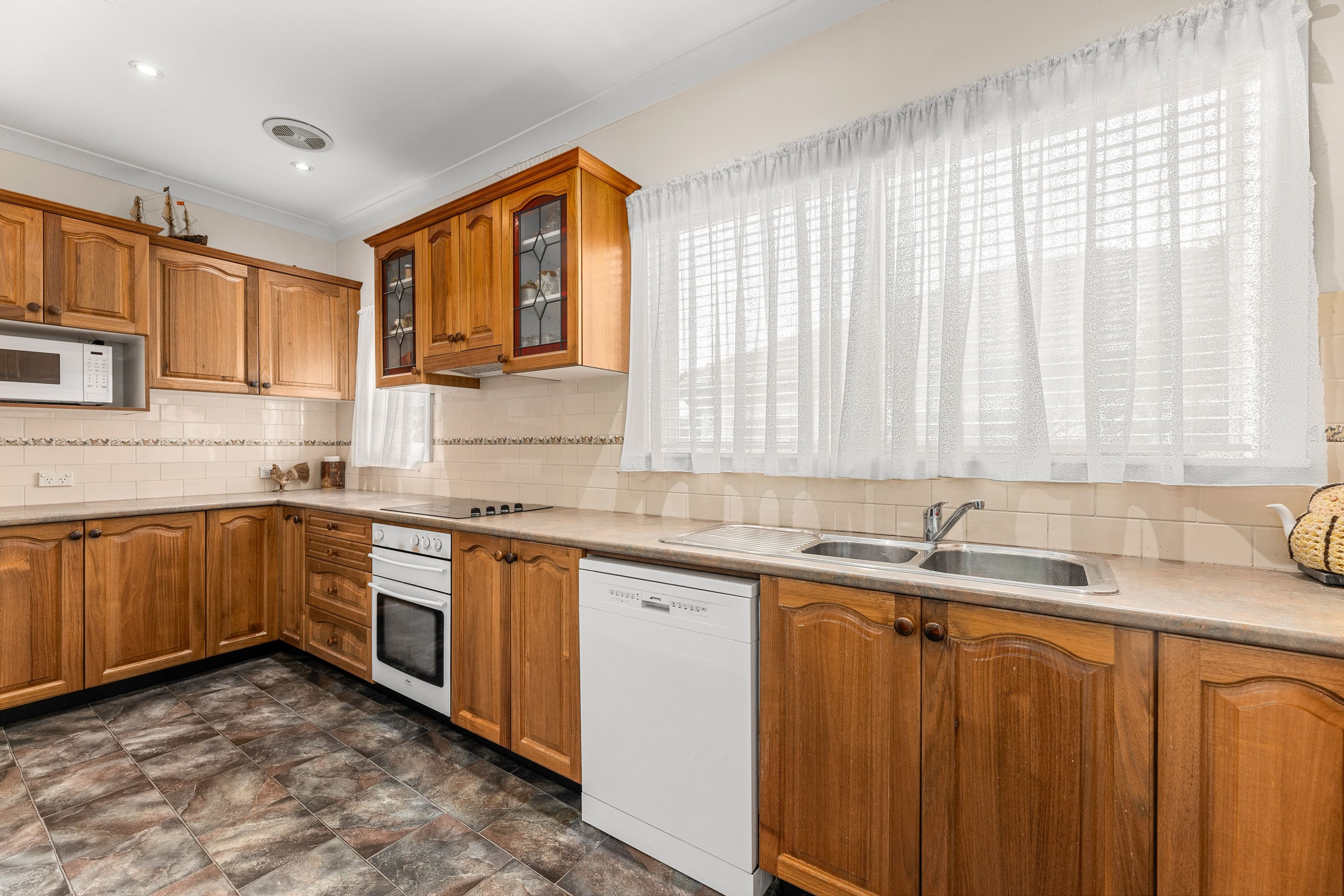 60 Milford Avenue, Panania NSW 2213, Panania - Thumbnail 7
