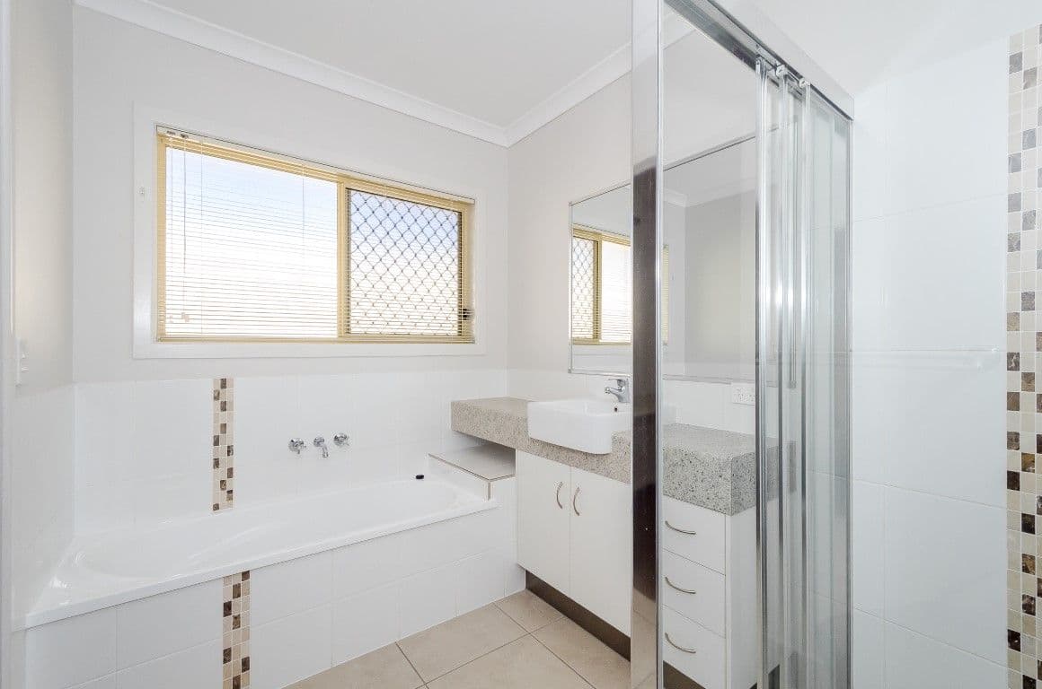 25 Jumbuck Court, Glen Eden QLD 4680, Glen Eden - Thumbnail 6