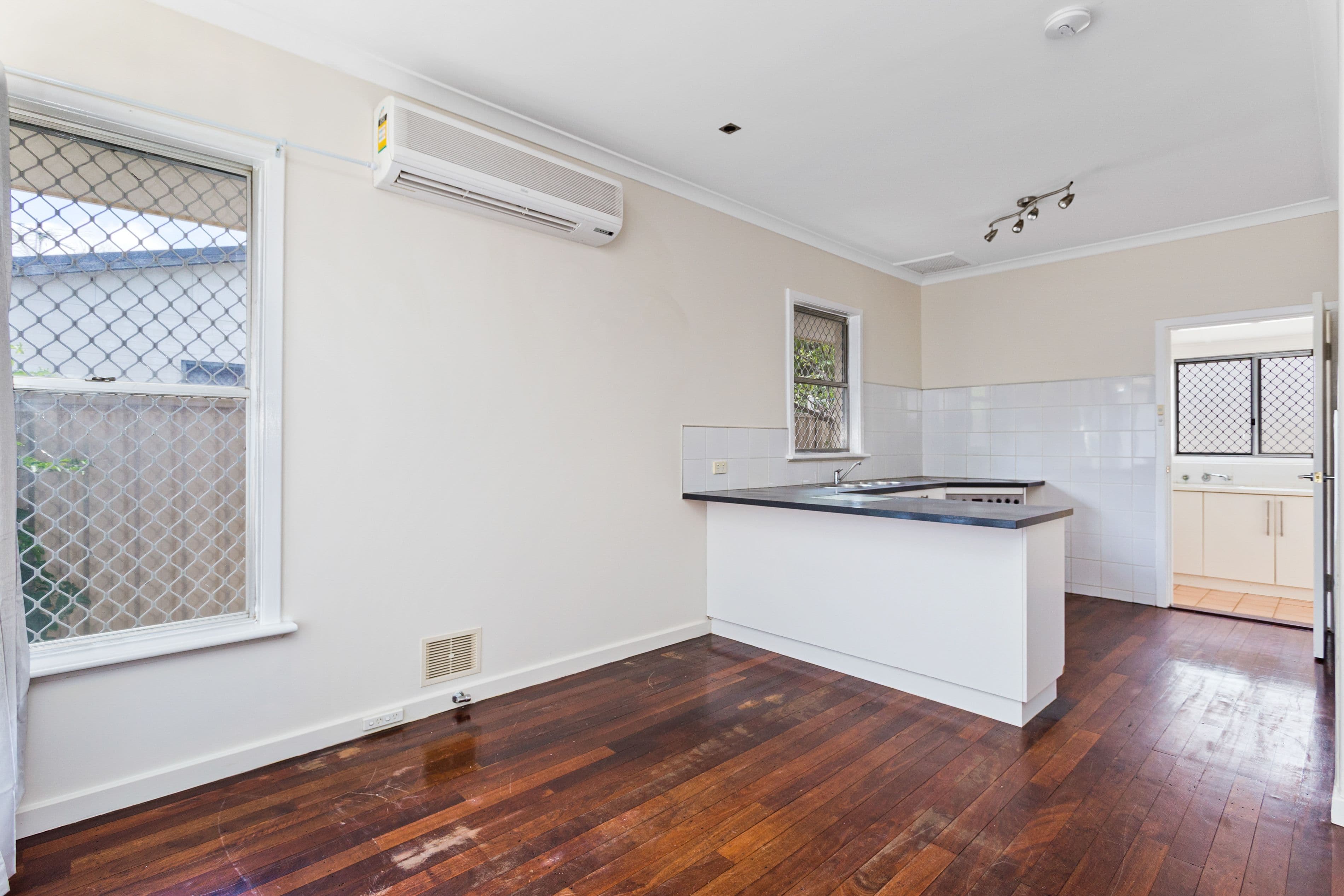 68 Camberwell Road, Balga WA 6061, Balga - Thumbnail 7