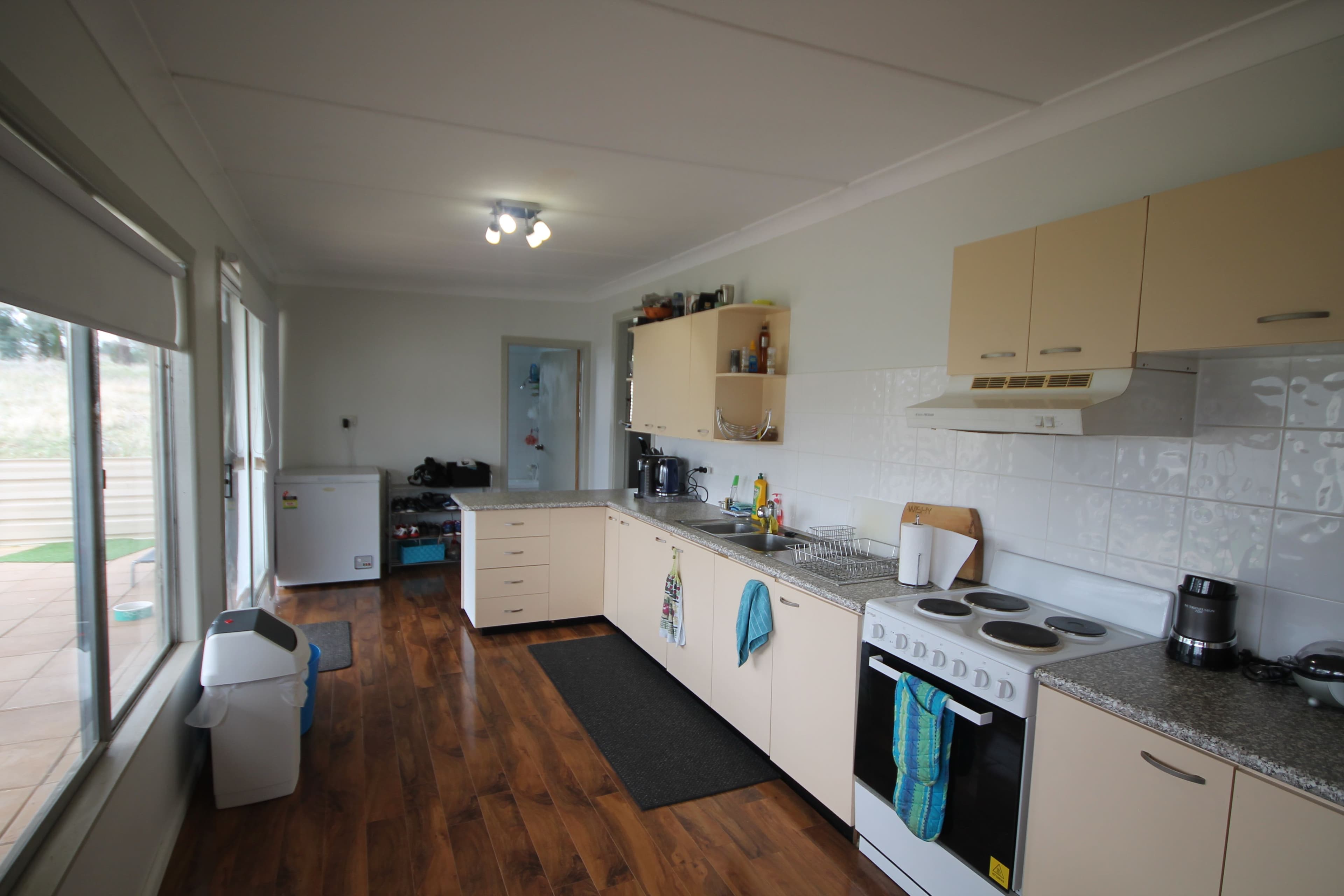 4 Lachlan Close, Young - Thumbnail 8