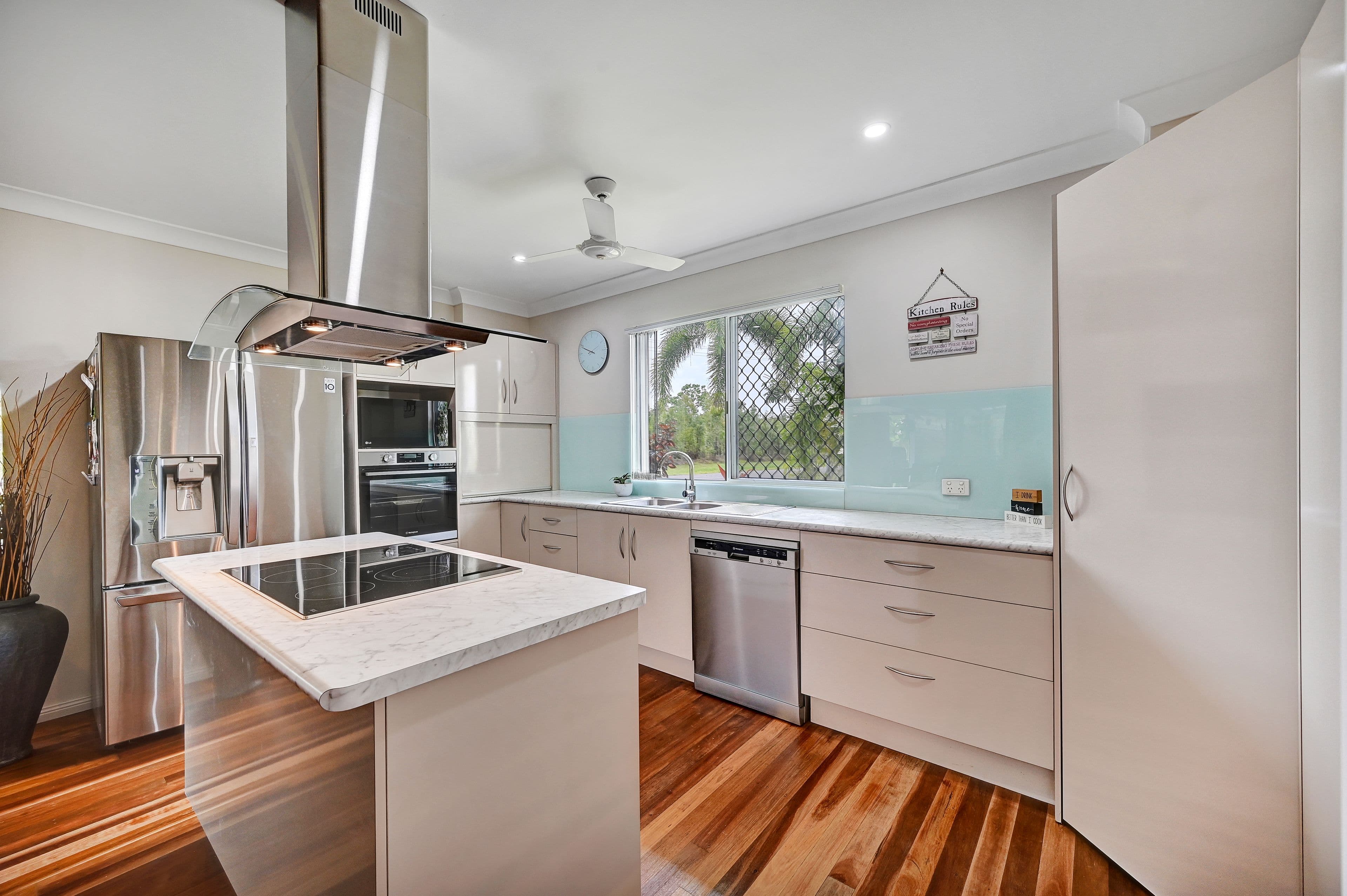 242 Balgal Beach Road, Balgal Beach QLD 4816, Balgal Beach - Thumbnail 4