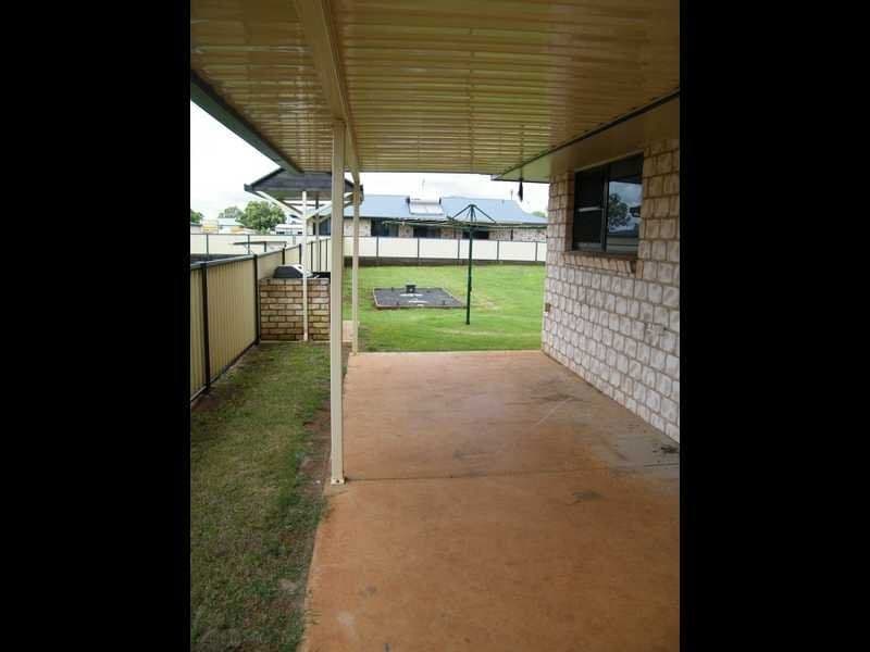 7 Matilda Street, WOOROOLIN QLD 4608, Wooroolin - Thumbnail 8