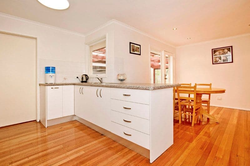 34 Silver Street, Eltham, Eltham - Thumbnail 5