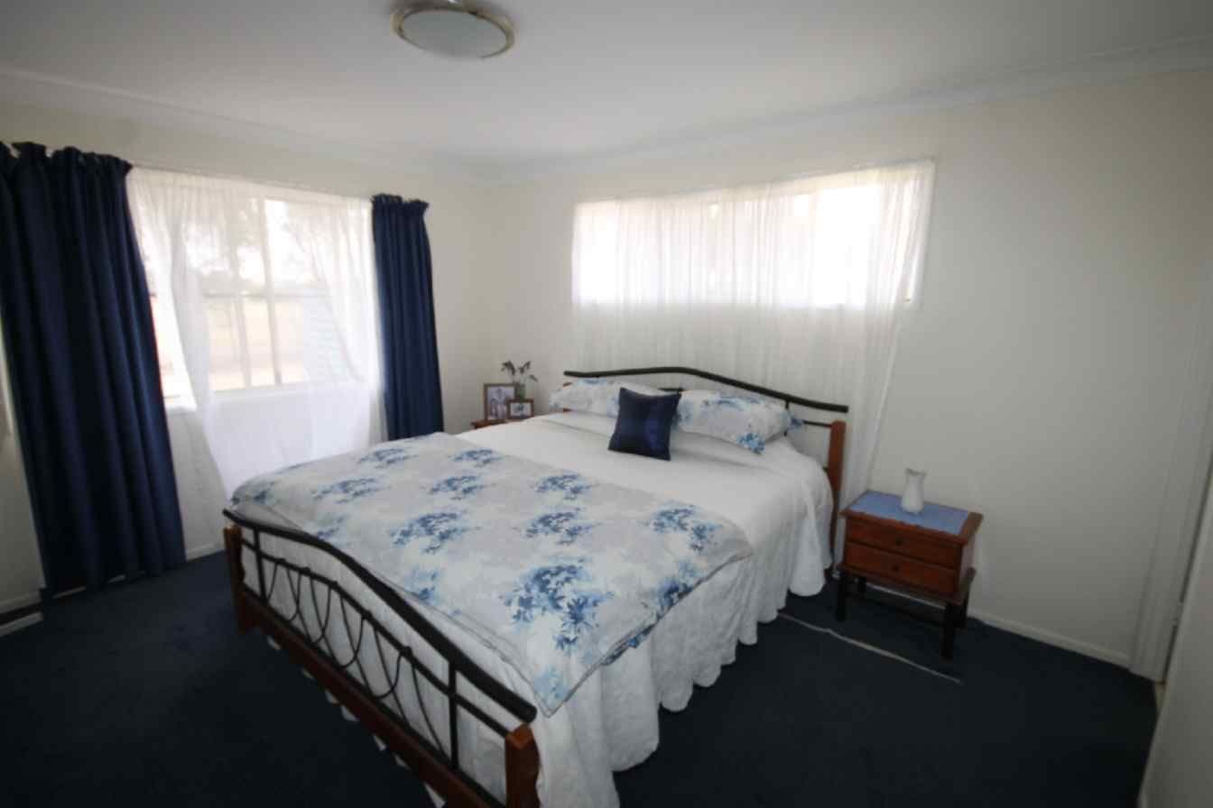 57 Southern Cross Drive, DALBY QLD 4405, Dalby - Thumbnail 7