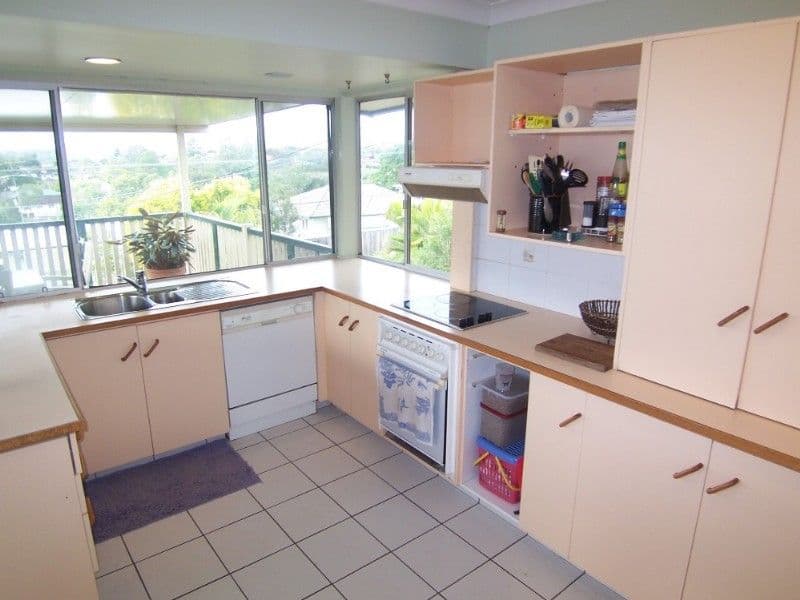74 Mingera Street, MANSFIELD QLD 4122, Mansfield - Thumbnail 4