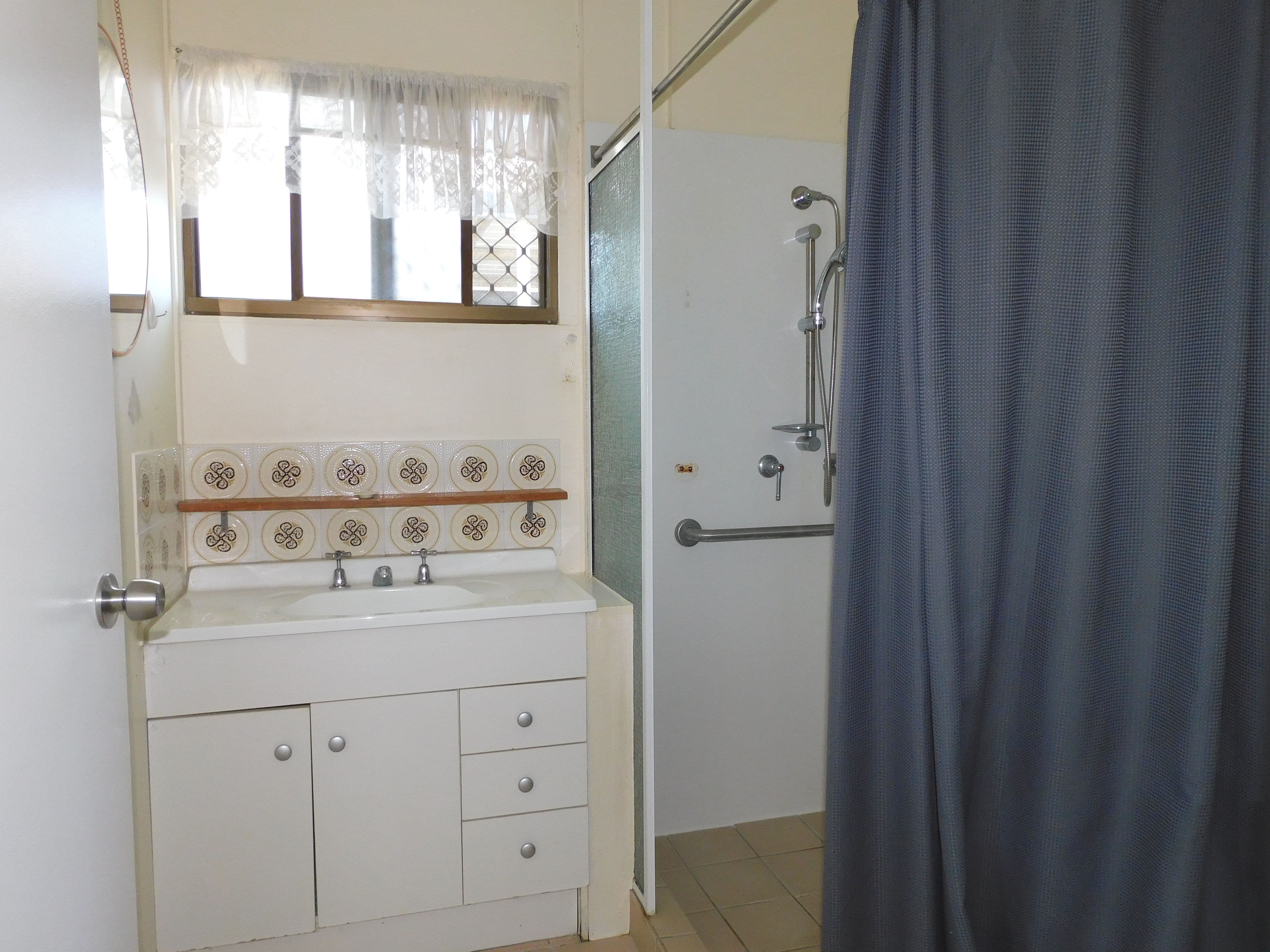 33 Munbilla Drive, Kelso QLD 4815, Kelso - Thumbnail 7