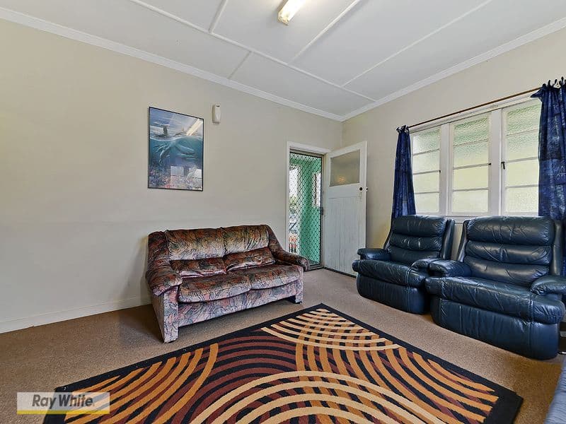 259 Earnshaw Road, NORTHGATE QLD 4013, Northgate - Thumbnail 2
