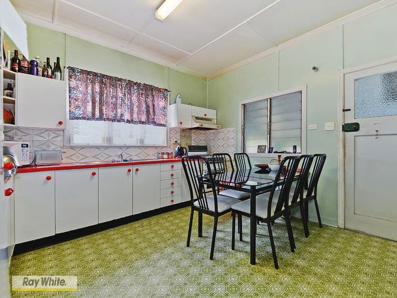 259 Earnshaw Road, NORTHGATE QLD 4013, Northgate - Thumbnail 3