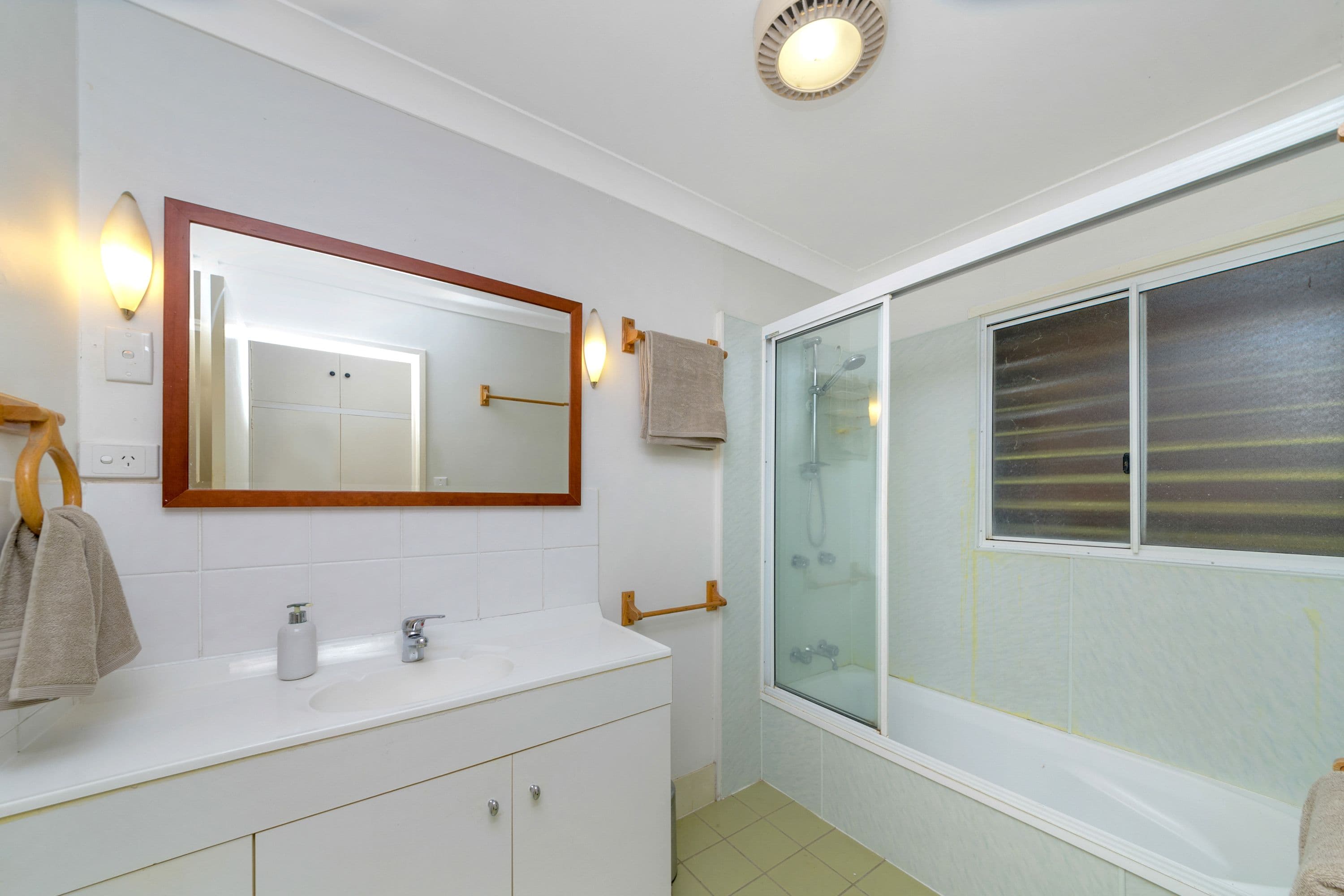 34 Wellington Street, Mundingburra QLD 4812, Mundingburra - Thumbnail 7