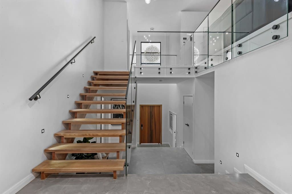 54 Womurrung Avenue, Castle Hill - Thumbnail 8