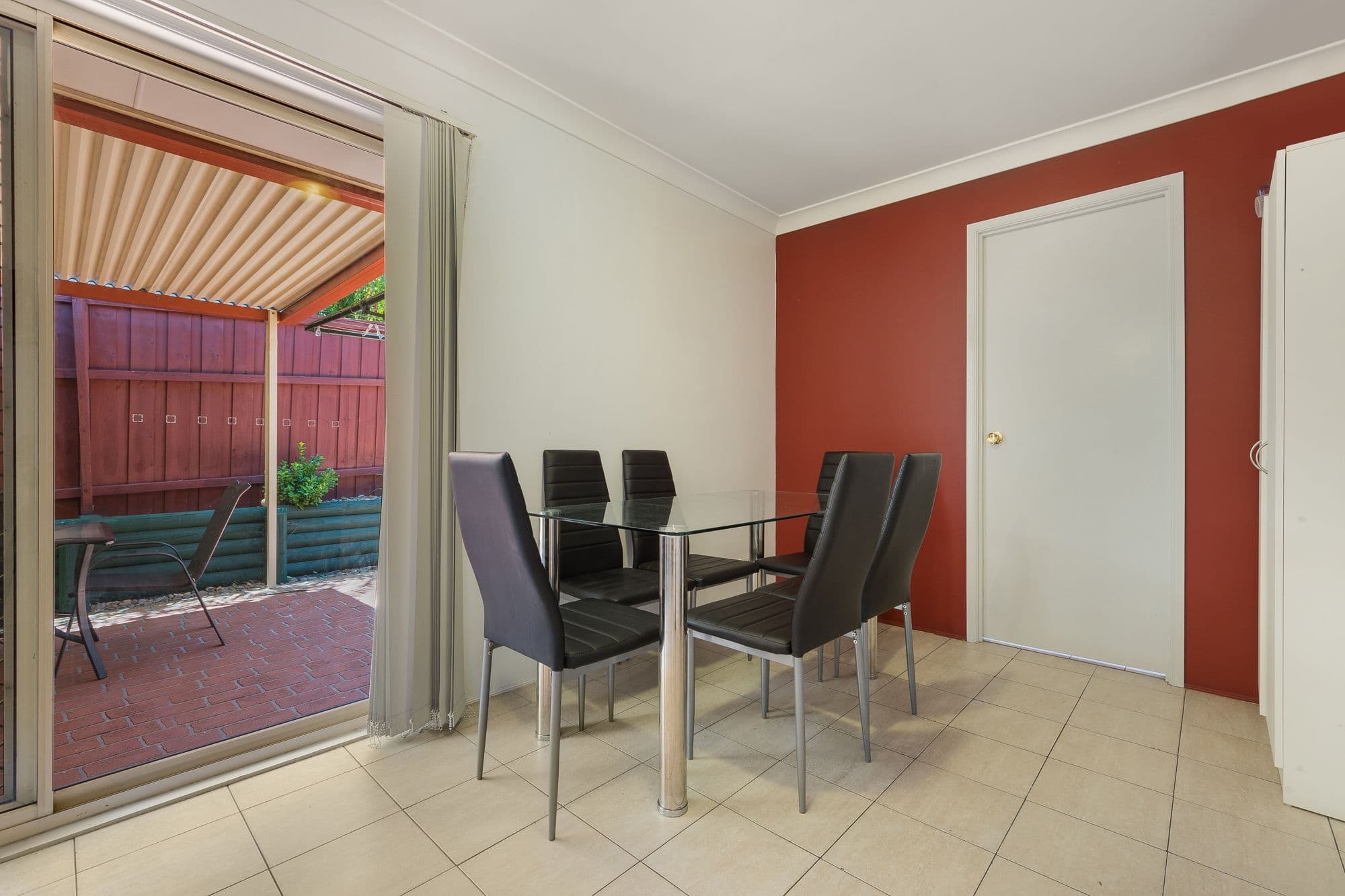 17 Roberts Road, Casula - Thumbnail 3
