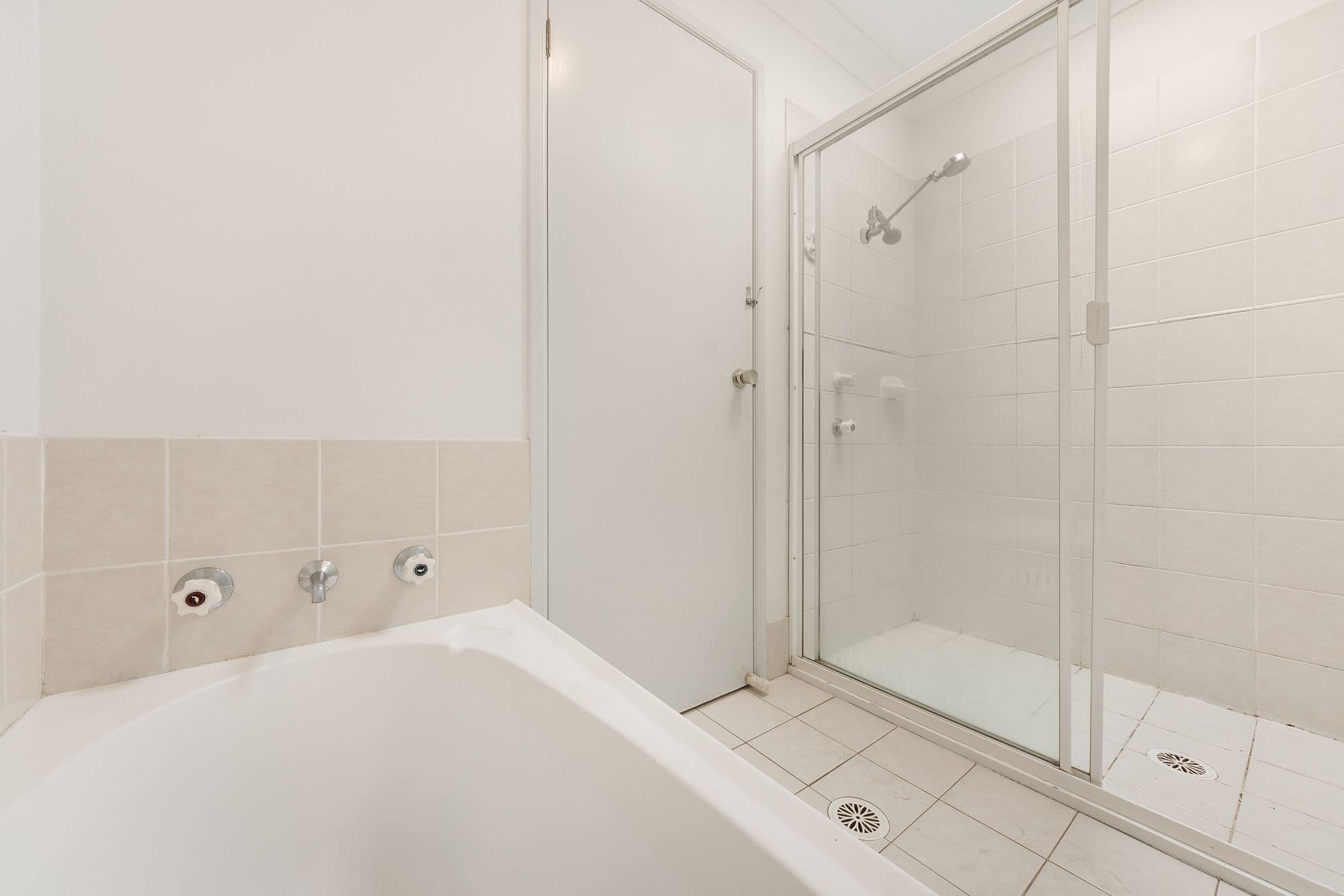 17 Roberts Road, Casula - Thumbnail 6