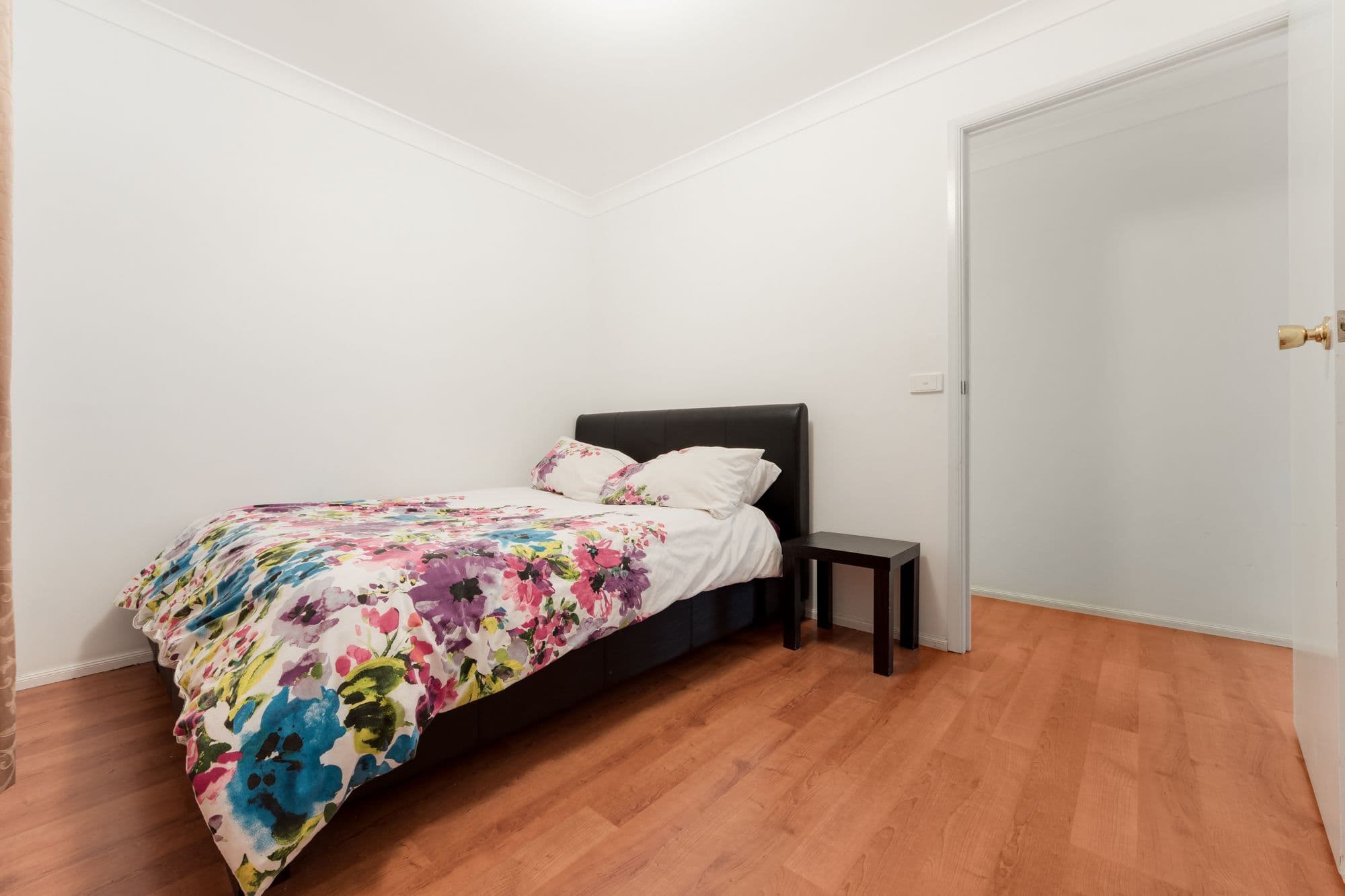 17 Roberts Road, Casula - Thumbnail 7
