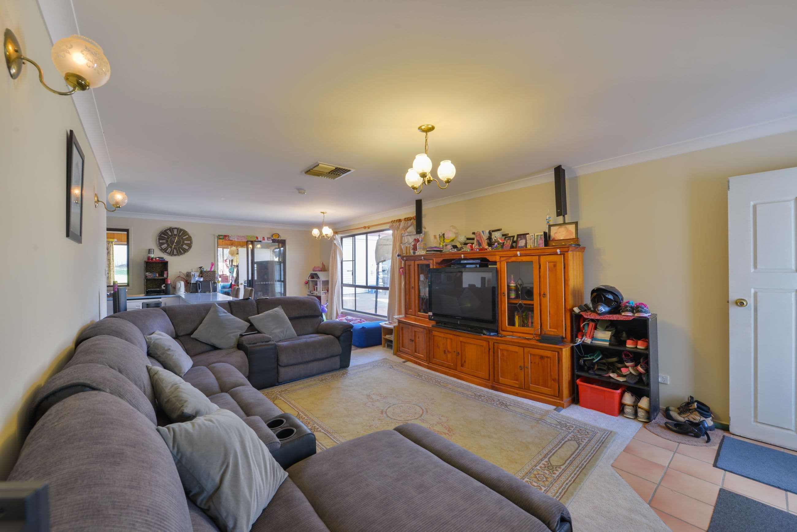 248 Armidale Road, Tamworth - Thumbnail 3