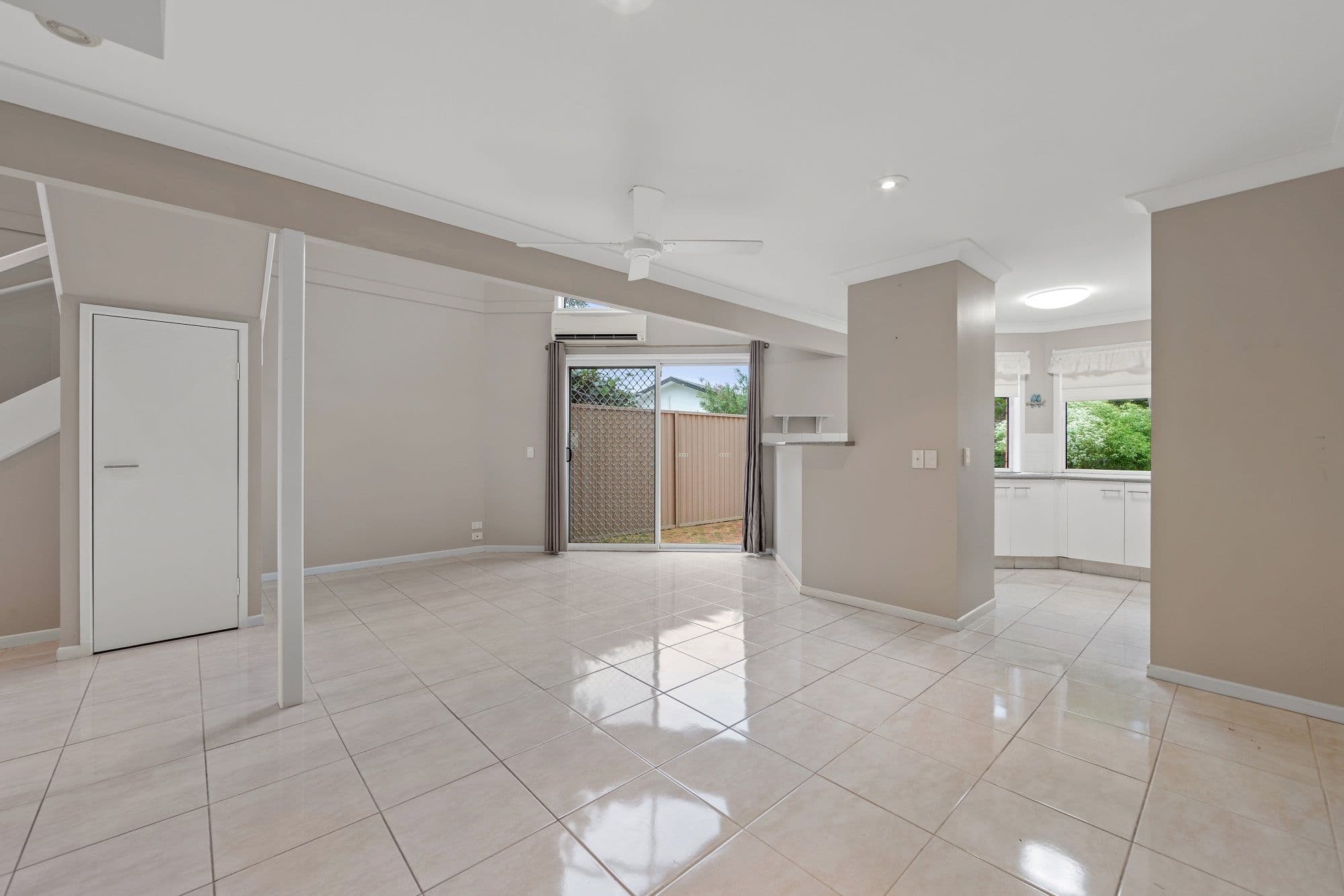 173 Barrier Reef Drive, Mermaid Waters QLD 4218, Mermaid Waters - Thumbnail 2