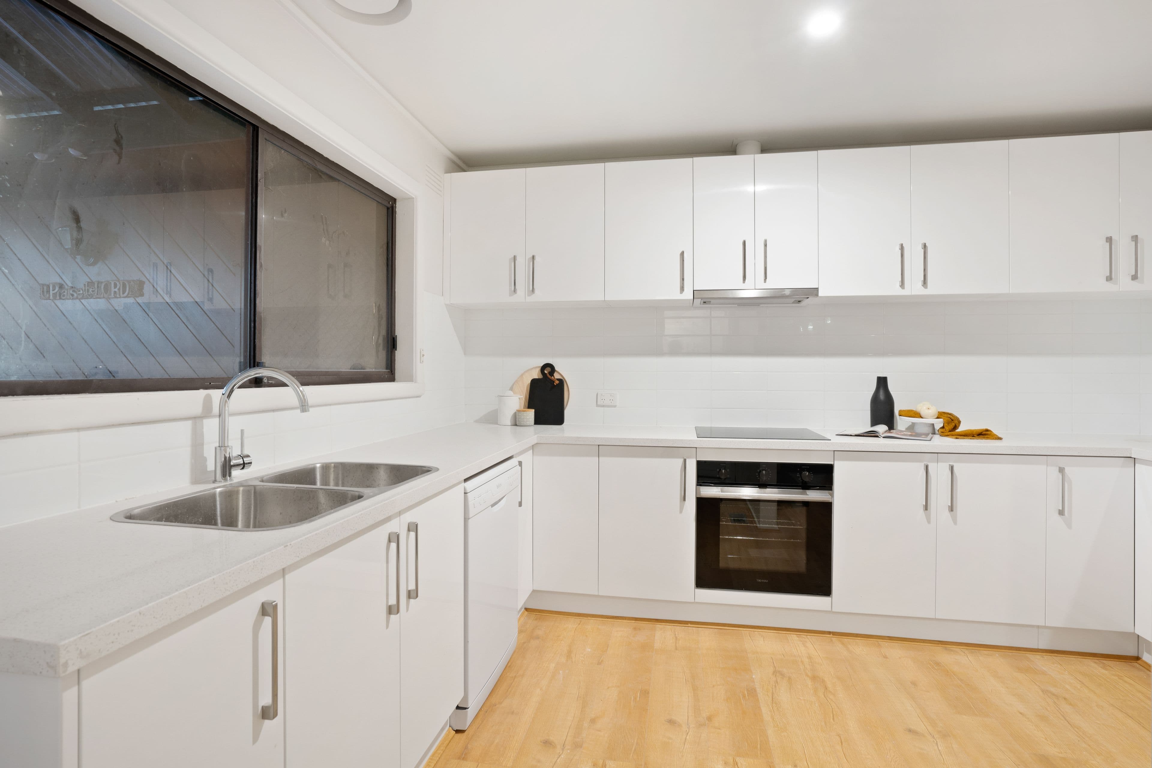 39 Flannery Avenue, Bundoora VIC 3083, Bundoora - Thumbnail 3