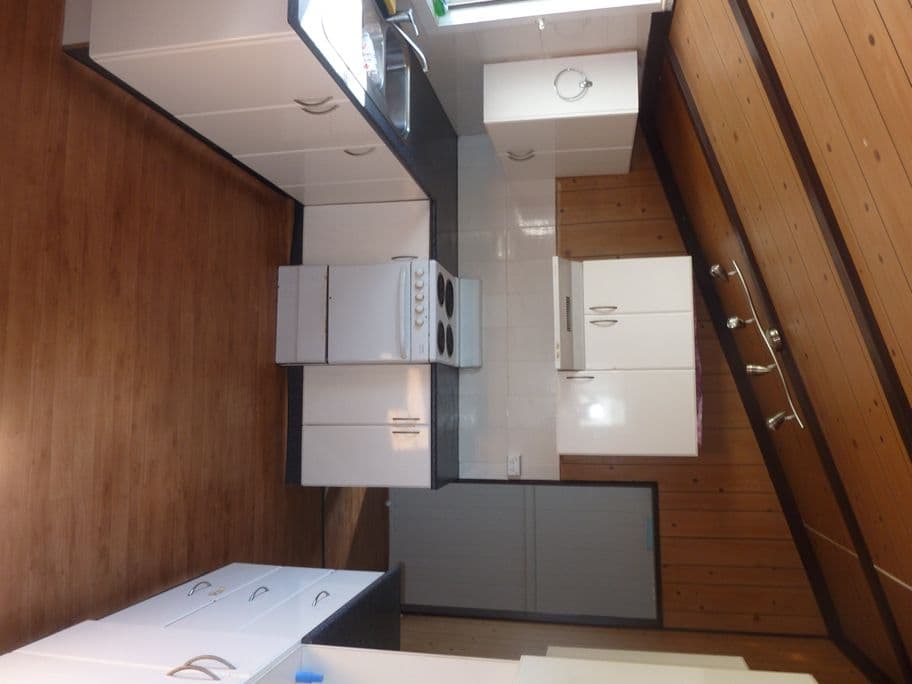 6 Symons Street, SOUTH MACKAY QLD 4740, South Mackay - Thumbnail 2