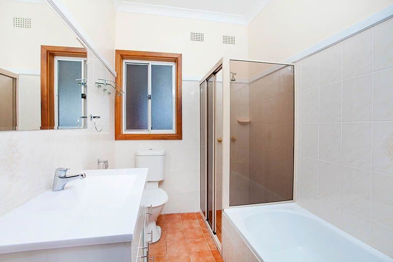 15 Bluebell Road, BARRACK HEIGHTS NSW 2528, Barrack Heights - Thumbnail 4
