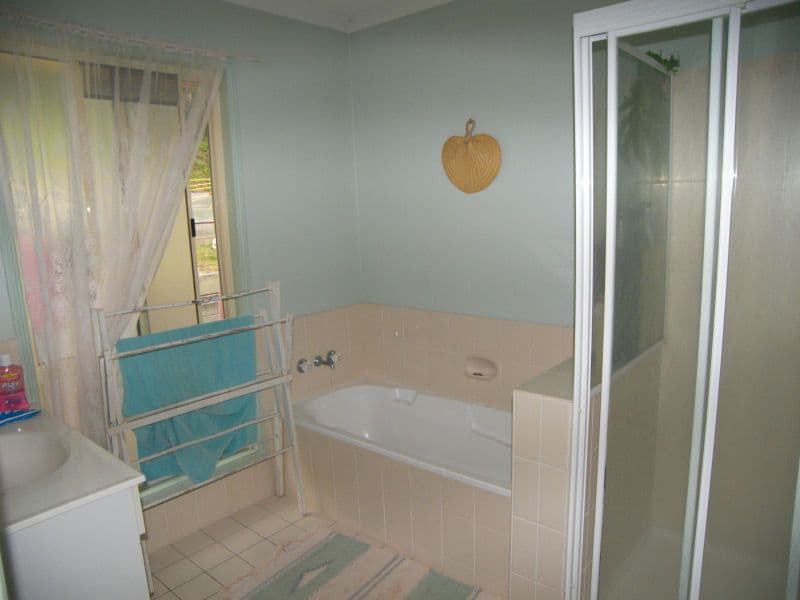 29 Brooklands Drive, BEAUDESERT QLD 4285, Beaudesert - Thumbnail 3