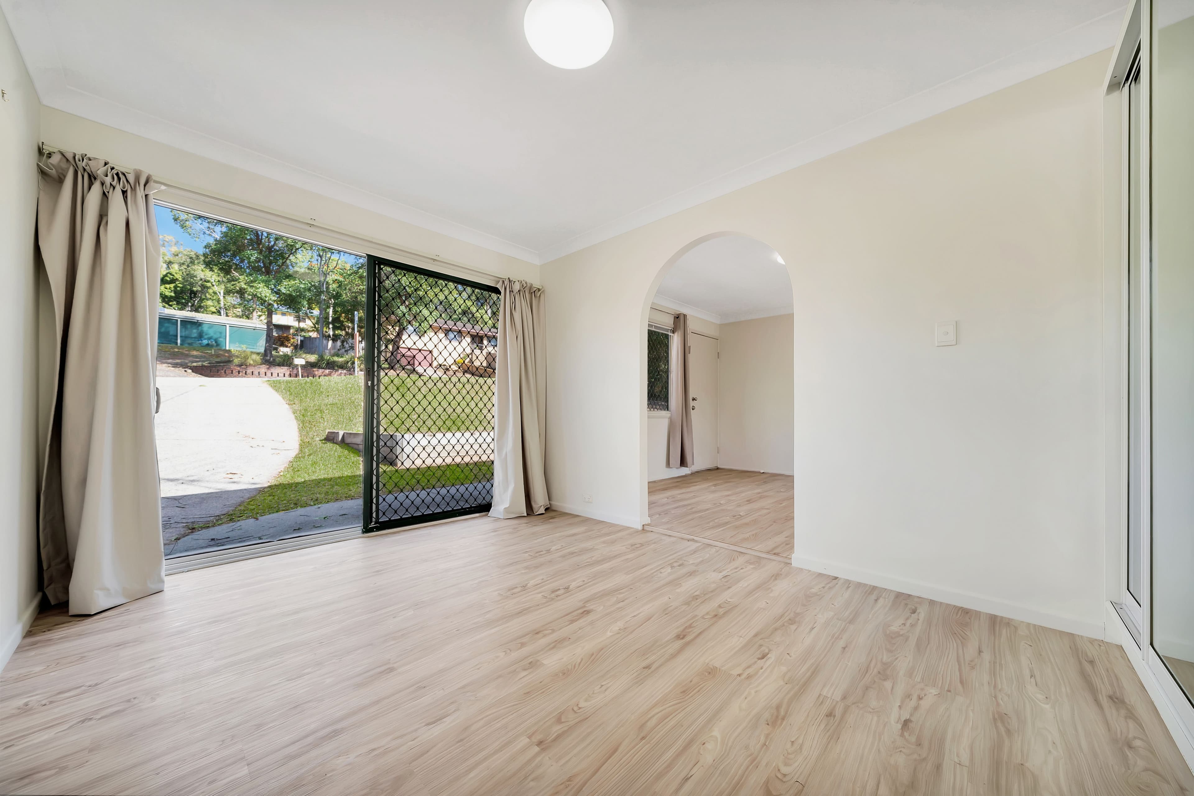 47 Tweedvale Street, Beenleigh QLD 4207, Beenleigh - Thumbnail 3