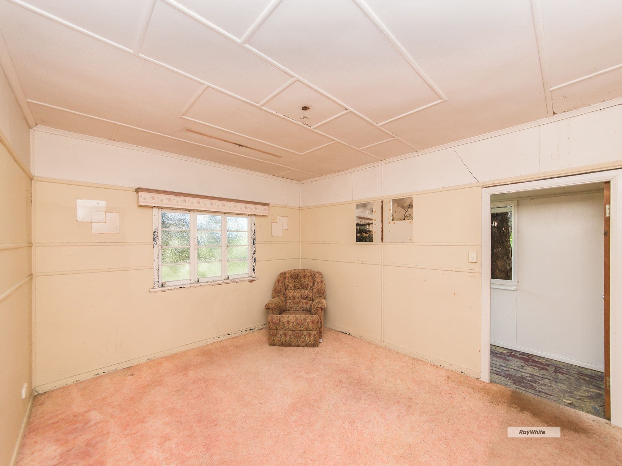 262 Hutton Street, Berserker QLD 4701, Berserker - Thumbnail 3