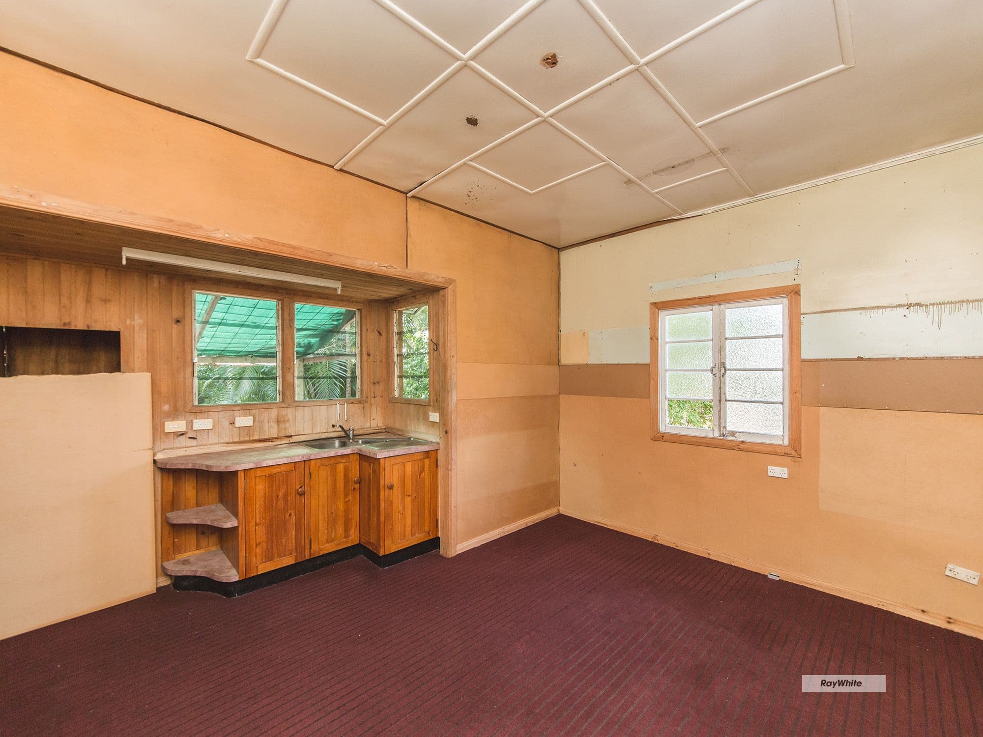 262 Hutton Street, Berserker QLD 4701, Berserker - Thumbnail 4