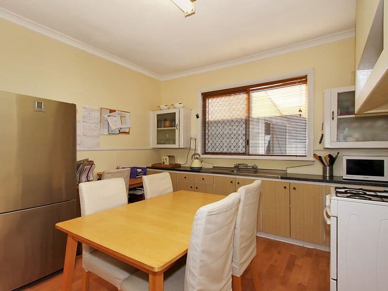 216 Cape Street, TUART HILL WA 6060, Tuart Hill - Thumbnail 6