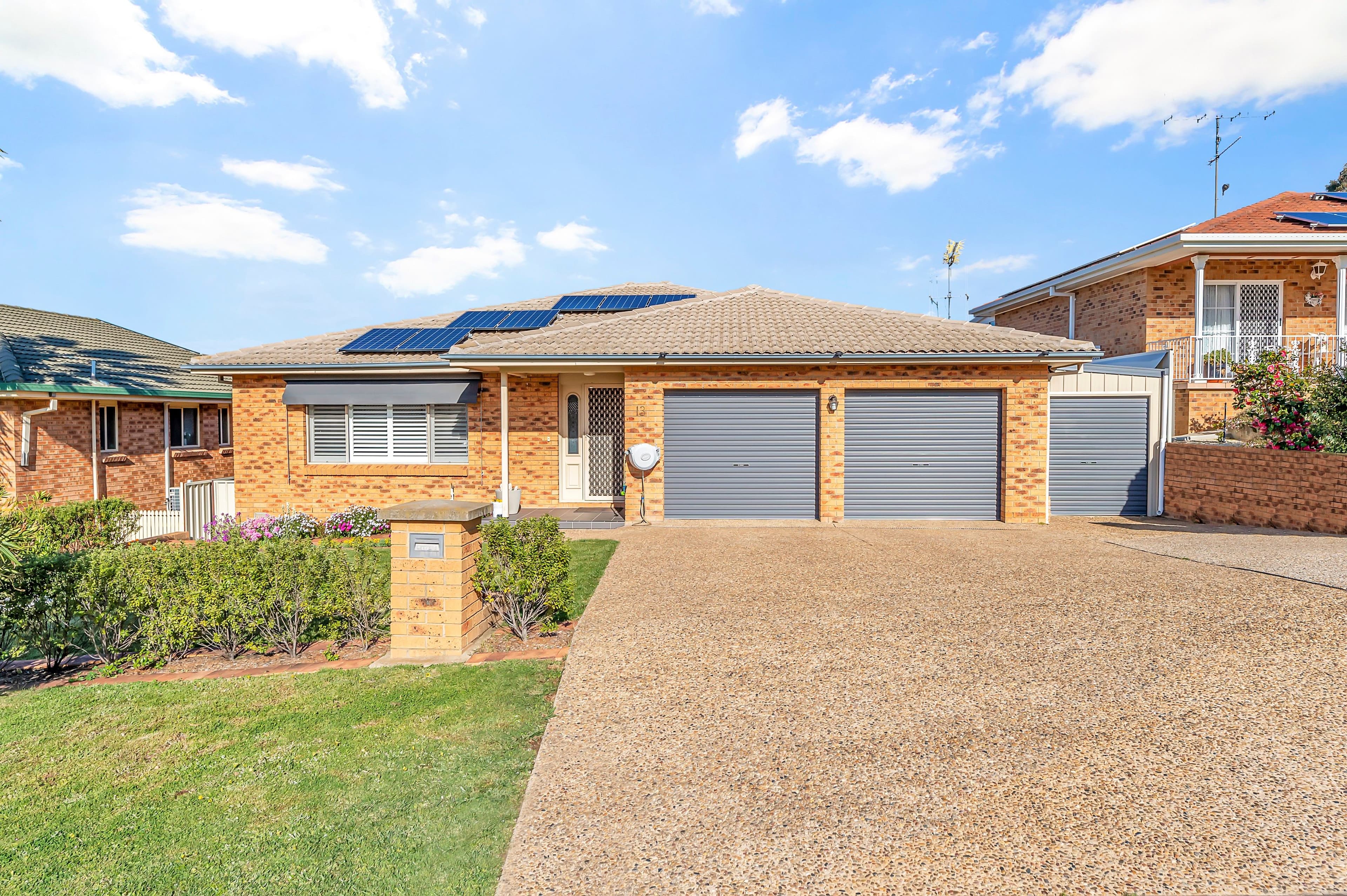 13 Conway Street, Queanbeyan NSW 2620, Queanbeyan - Thumbnail 2