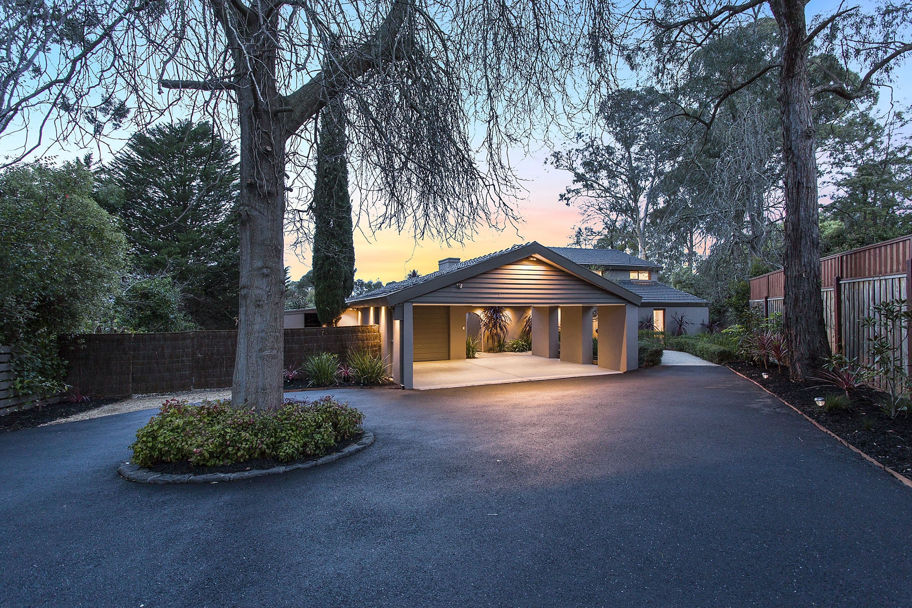 4 KARDINIA Crescent, Warranwood VIC 3134, Warranwood - Thumbnail 2