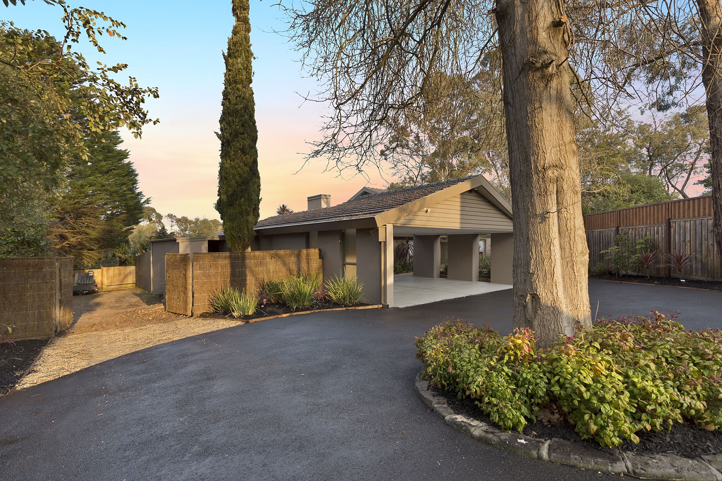 4 KARDINIA Crescent, Warranwood VIC 3134, Warranwood - Thumbnail 4
