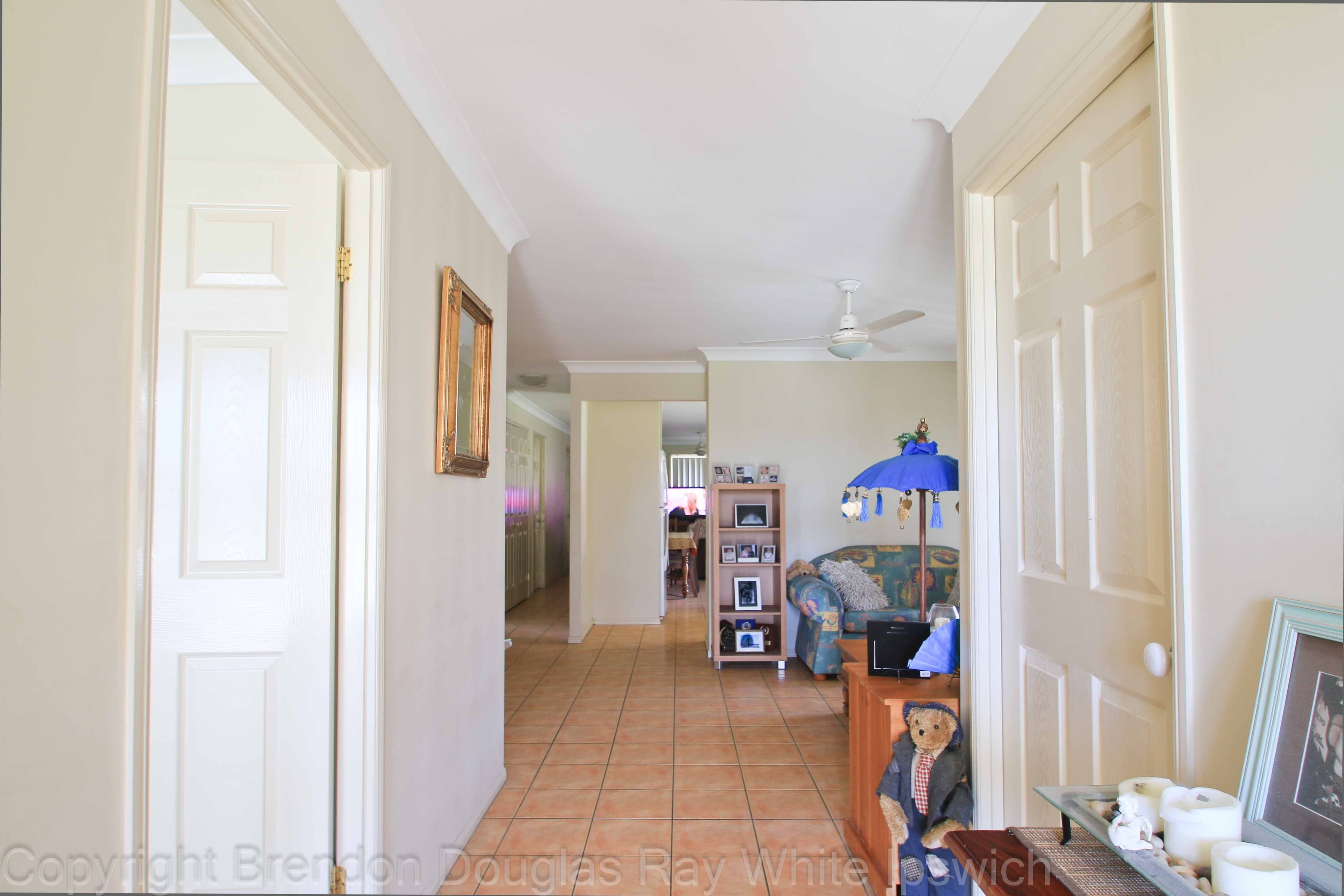 28 Banksia Drive, Raceview QLD 4305, Raceview - Thumbnail 2