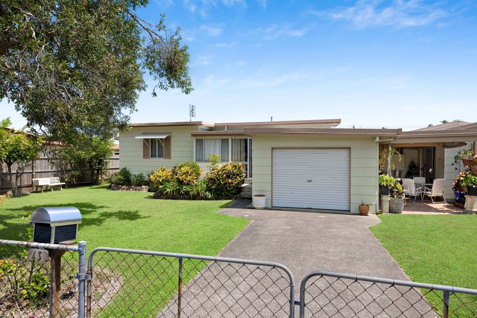 43 Hinkler Parade, Maroochydore QLD 4558, Maroochydore - Thumbnail 2