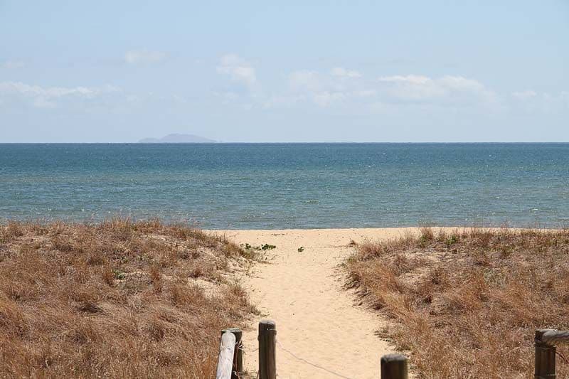33 Waverley Street, BUCASIA QLD 4750, Bucasia - Thumbnail 2