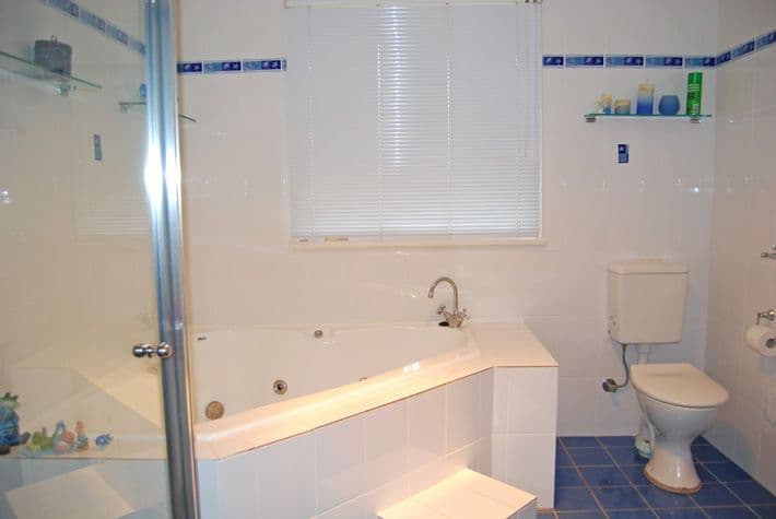 1 Lowanna Avenue, Baulkham Hills NSW 2153, Baulkham Hills - Thumbnail 4