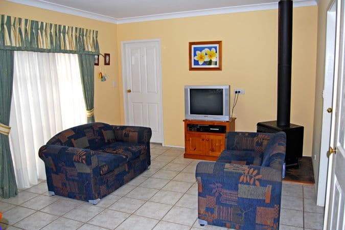 1 Lowanna Avenue, Baulkham Hills NSW 2153, Baulkham Hills - Thumbnail 5