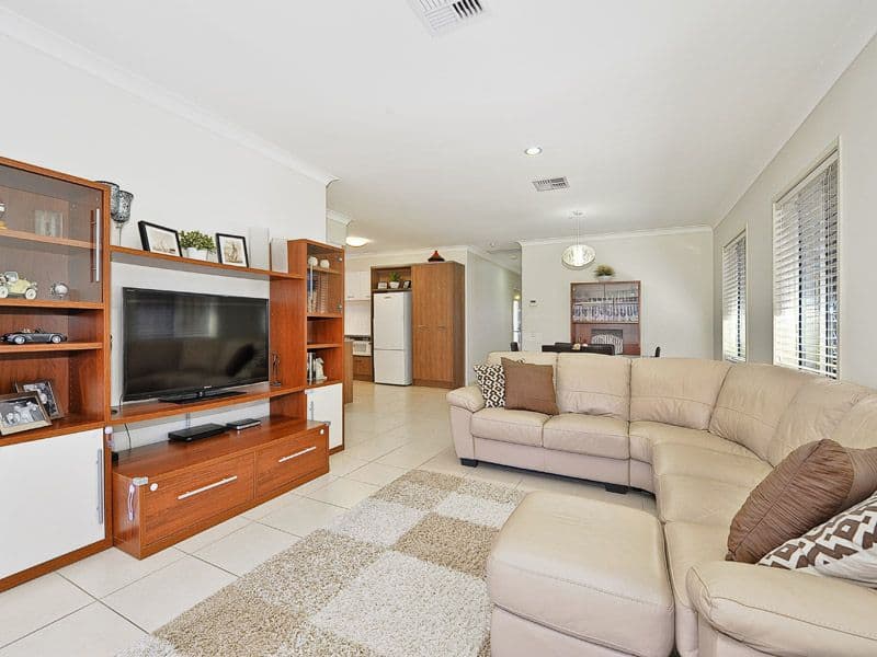 4 Diamantina Crescent, FITZGIBBON QLD 4018, Fitzgibbon - Thumbnail 5