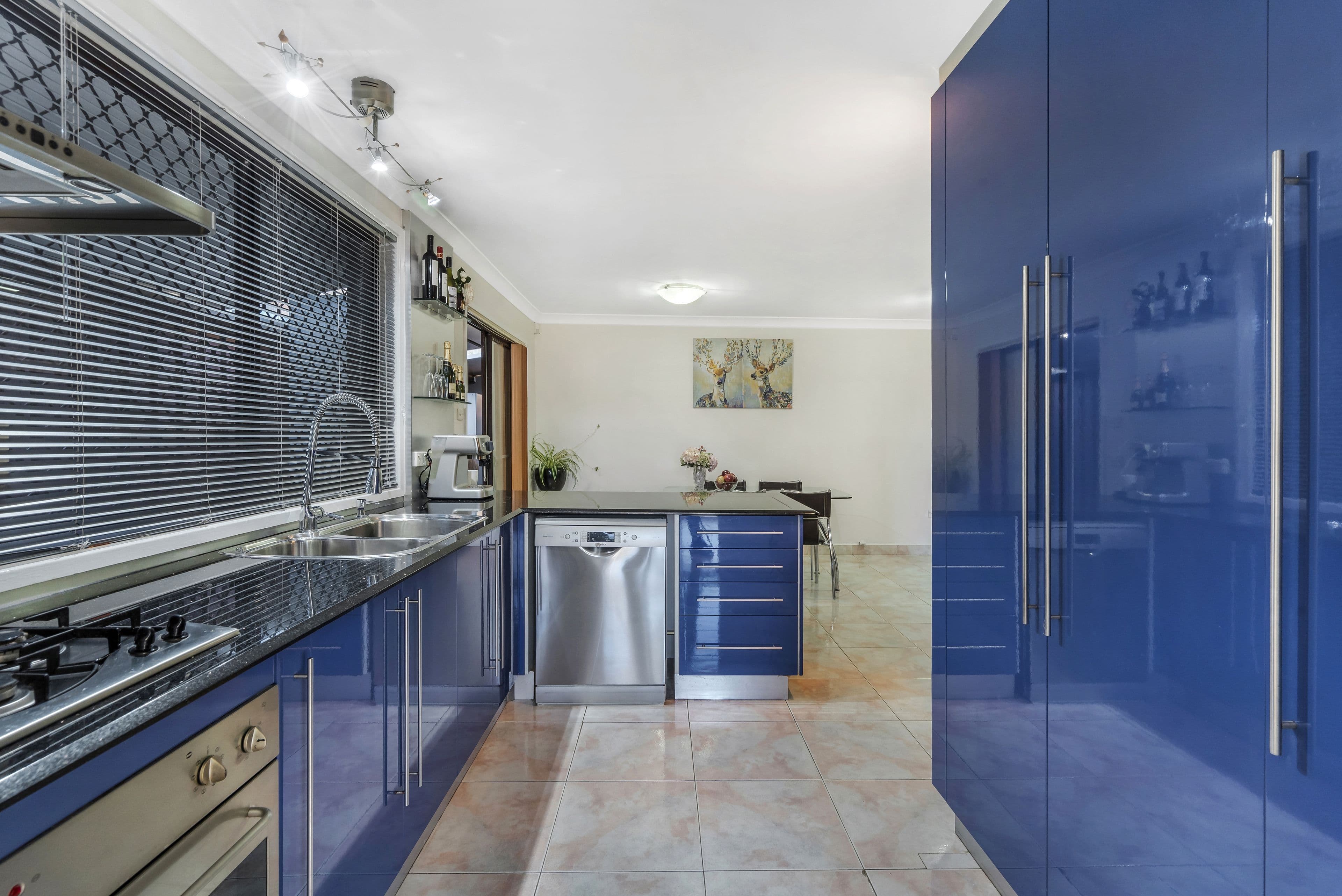 73 Circle Drive South, Cranbourne - Thumbnail 3