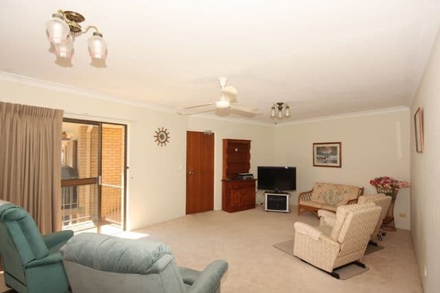 12 Buchan Avenue, TWEED HEADS NSW 2485, Tweed Heads - Image 1
