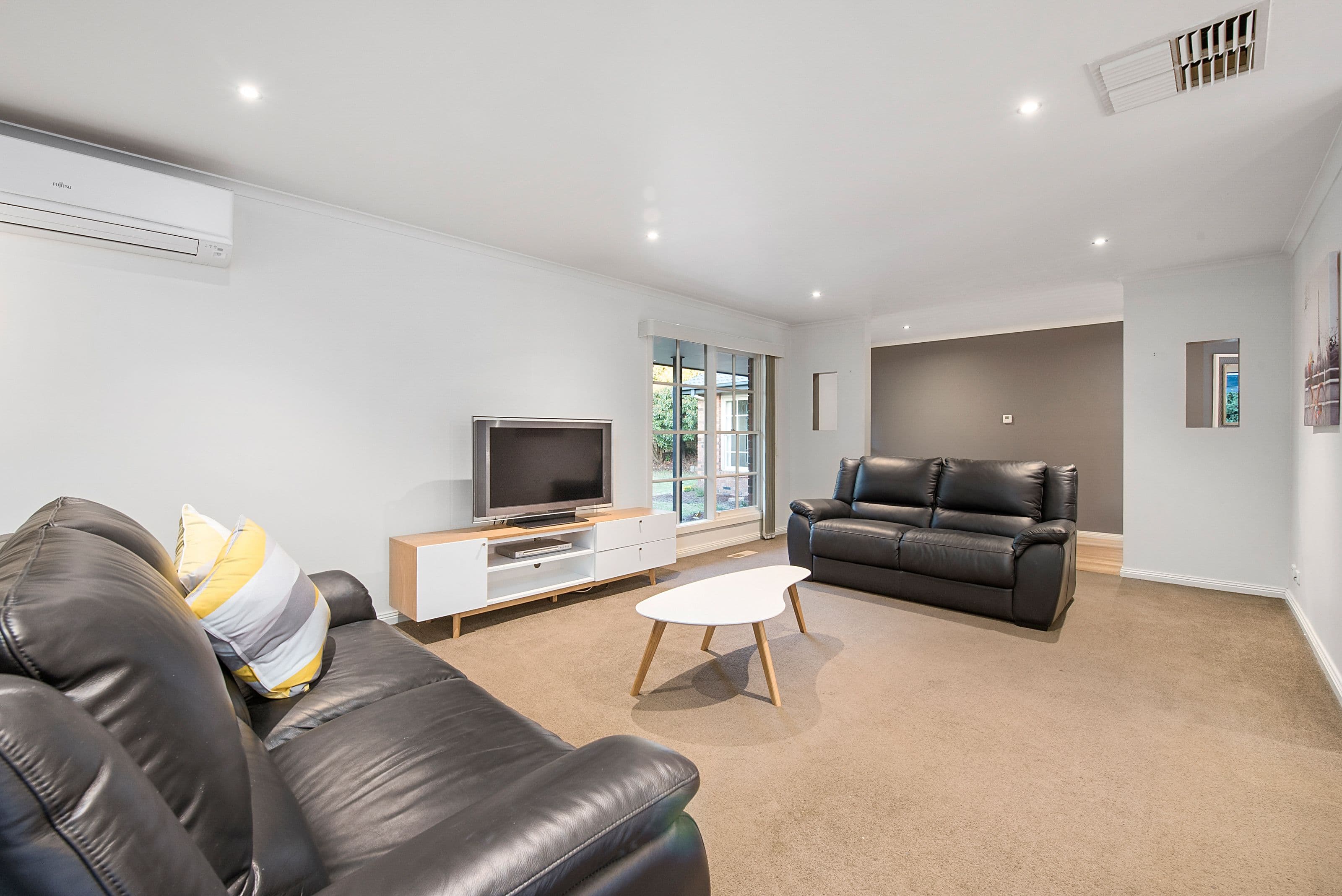 54 WALNUT Drive, Kilsyth VIC 3137, Kilsyth - Thumbnail 4
