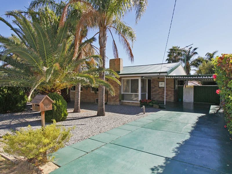 25 Dallington Crescent, BALGA WA 6061, Balga - Thumbnail 2