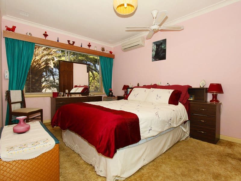 25 Dallington Crescent, BALGA WA 6061, Balga - Thumbnail 7