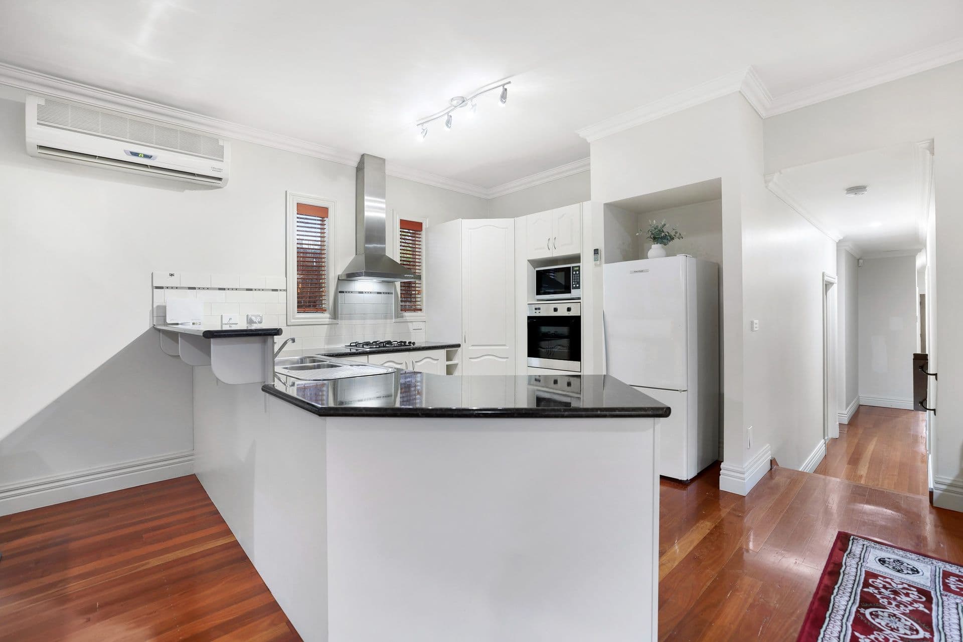 83A Strathavan Drive, Berwick VIC 3806, Berwick - Thumbnail 3