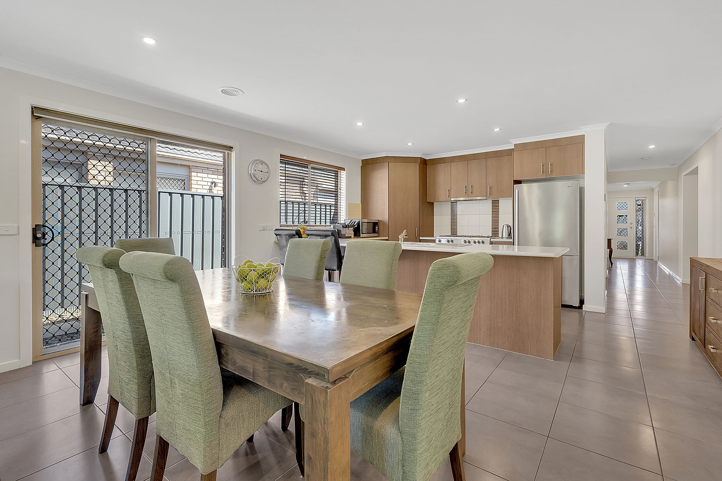 26 Gippsland Way, Craigieburn VIC 3064, Craigieburn - Thumbnail 8