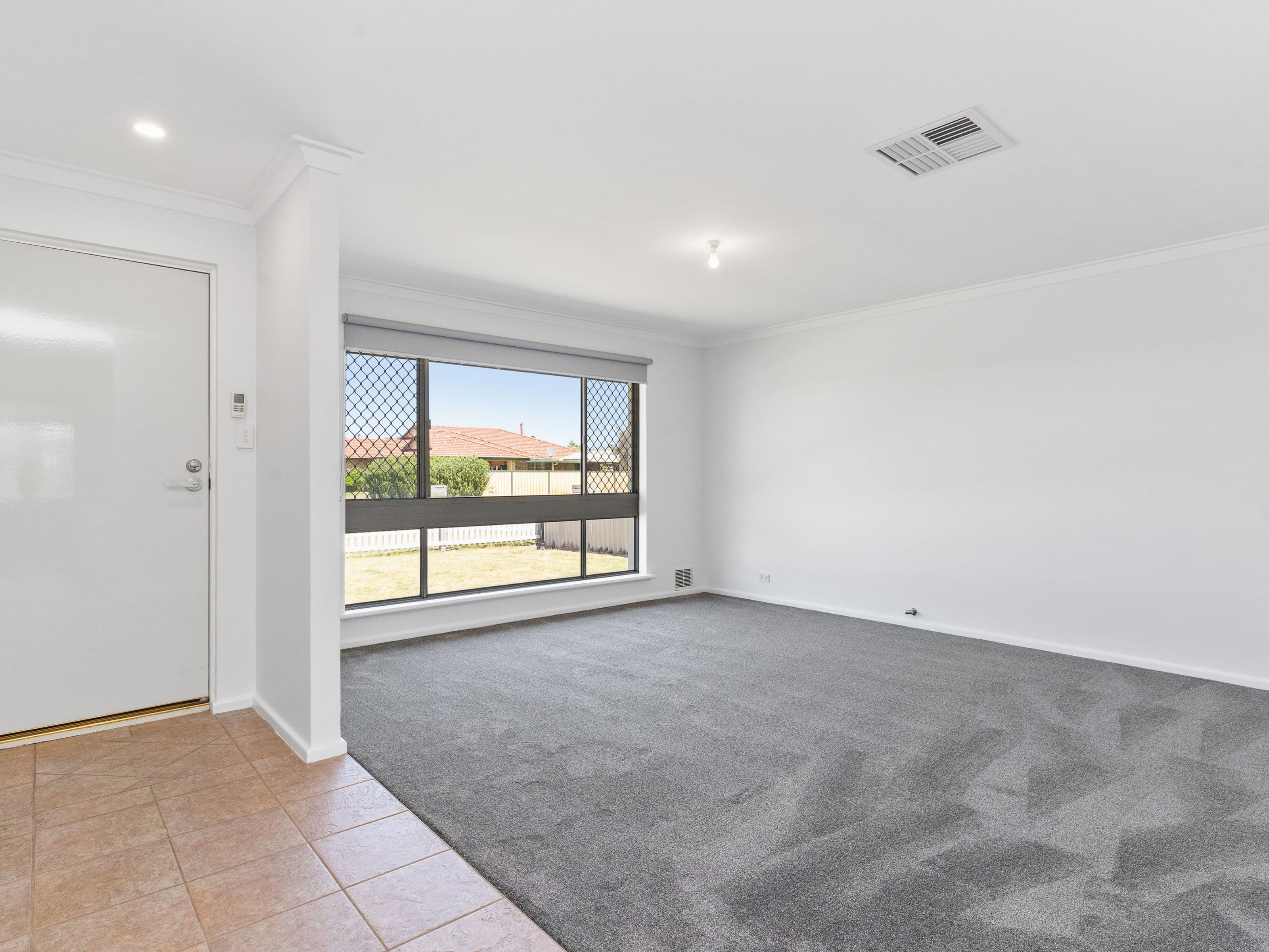 102 Luyer Avenue, East Cannington WA 6107, East Cannington - Thumbnail 2