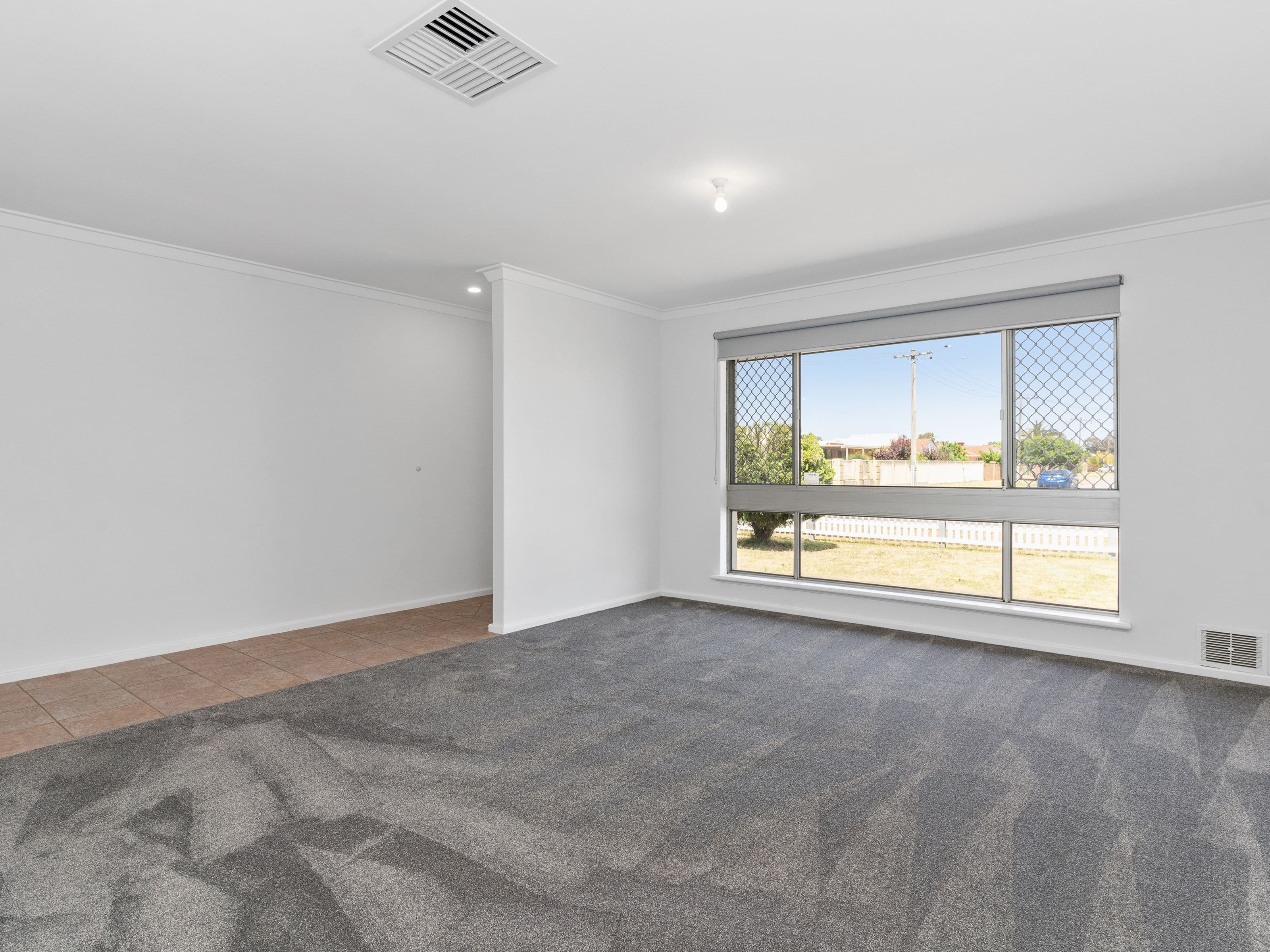 102 Luyer Avenue, East Cannington WA 6107, East Cannington - Thumbnail 3