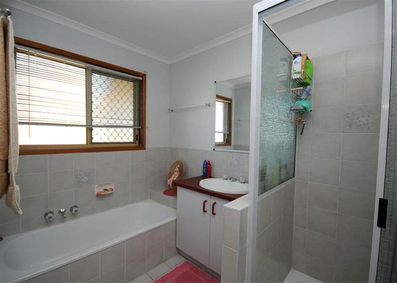 37  Beach Road, PIALBA QLD 4655, Pialba - Thumbnail 4